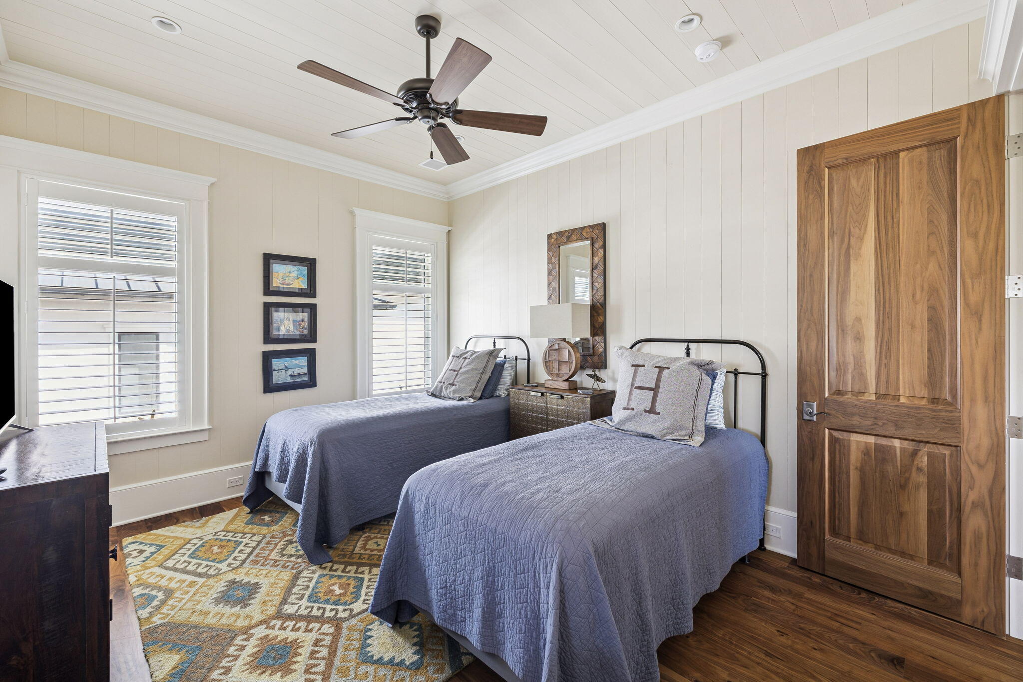 BLUE MOUNTAIN BEACH - Residential