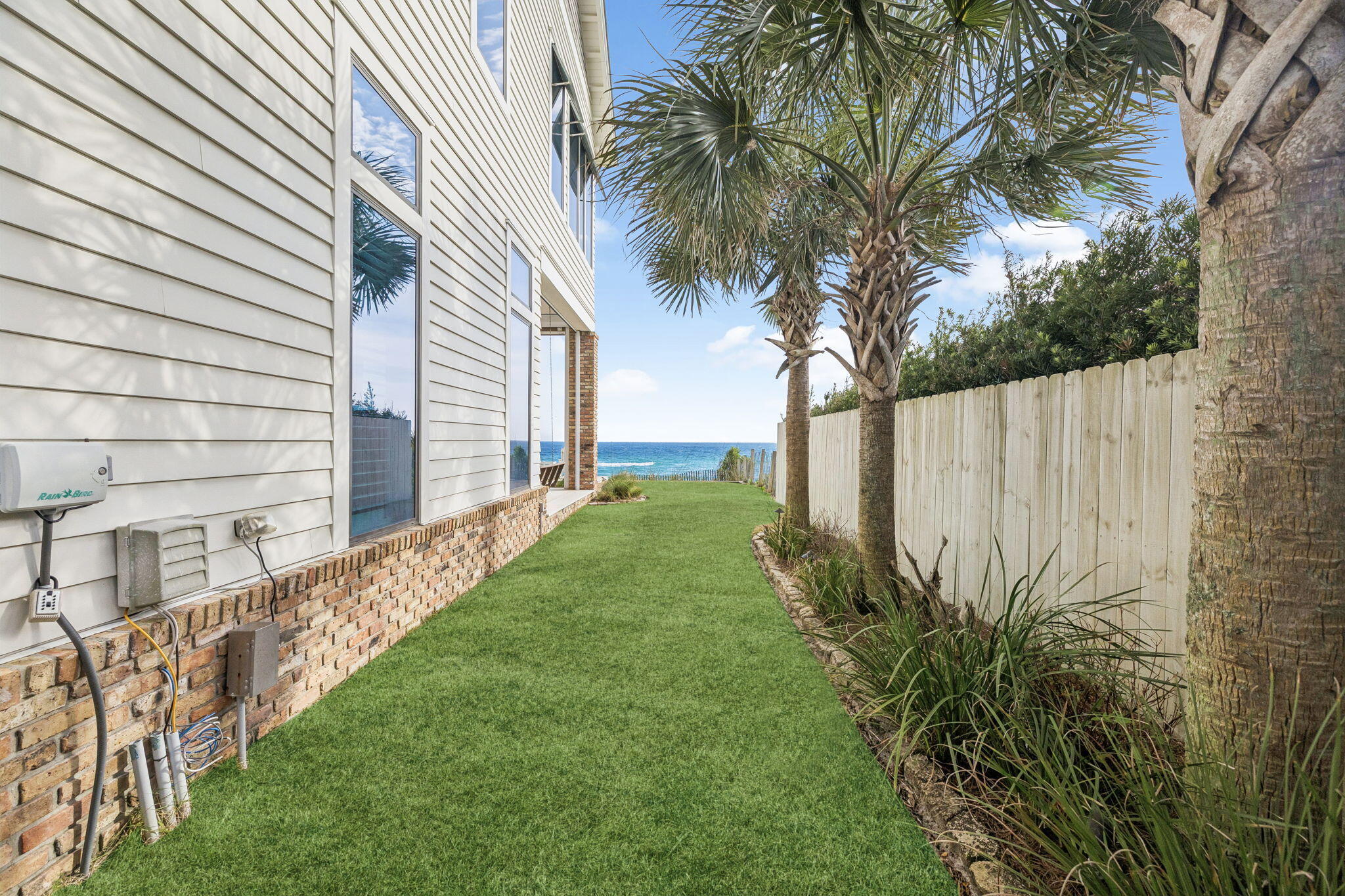 BLUE MOUNTAIN BEACH - Residential