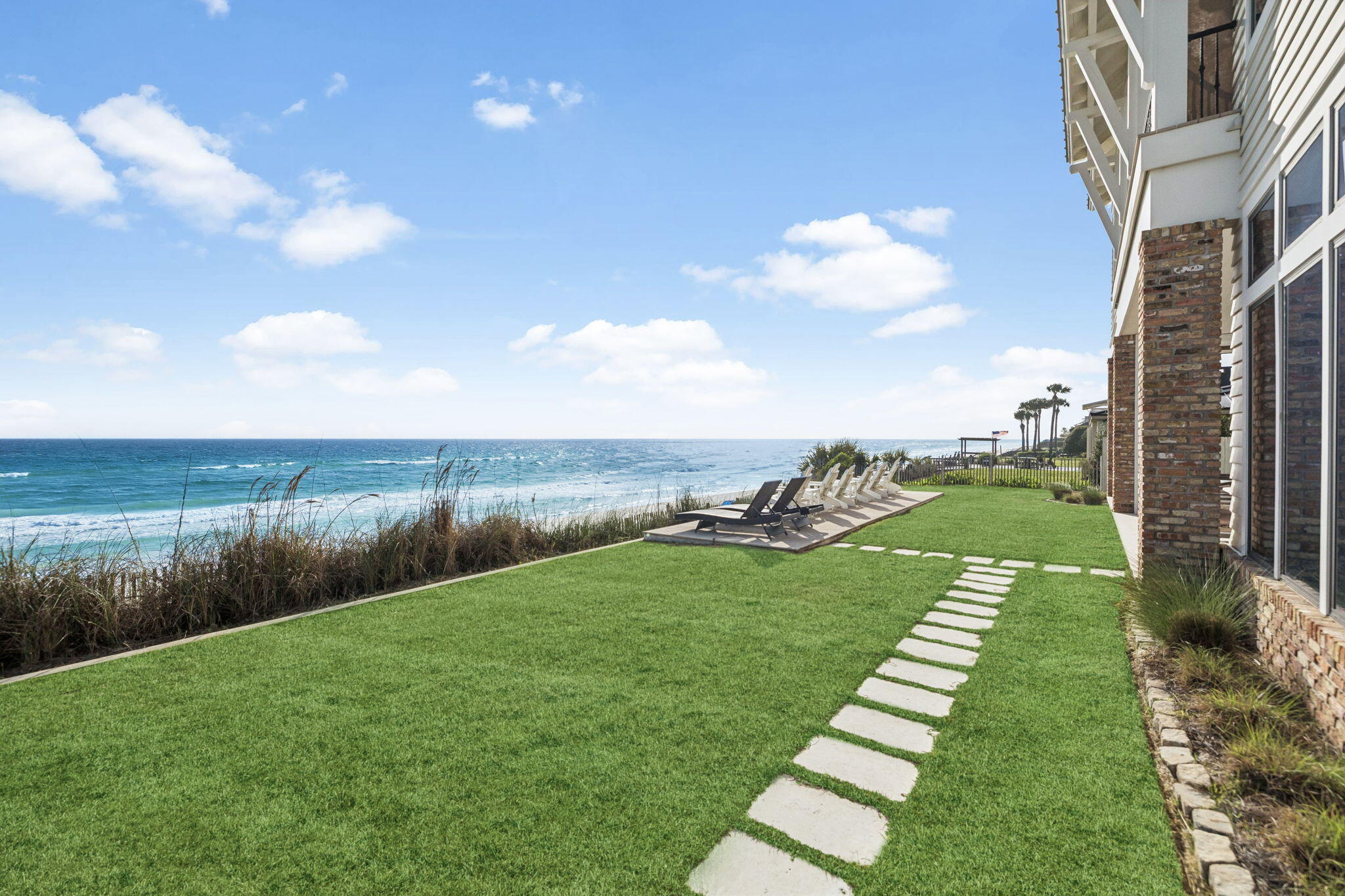 BLUE MOUNTAIN BEACH - Residential