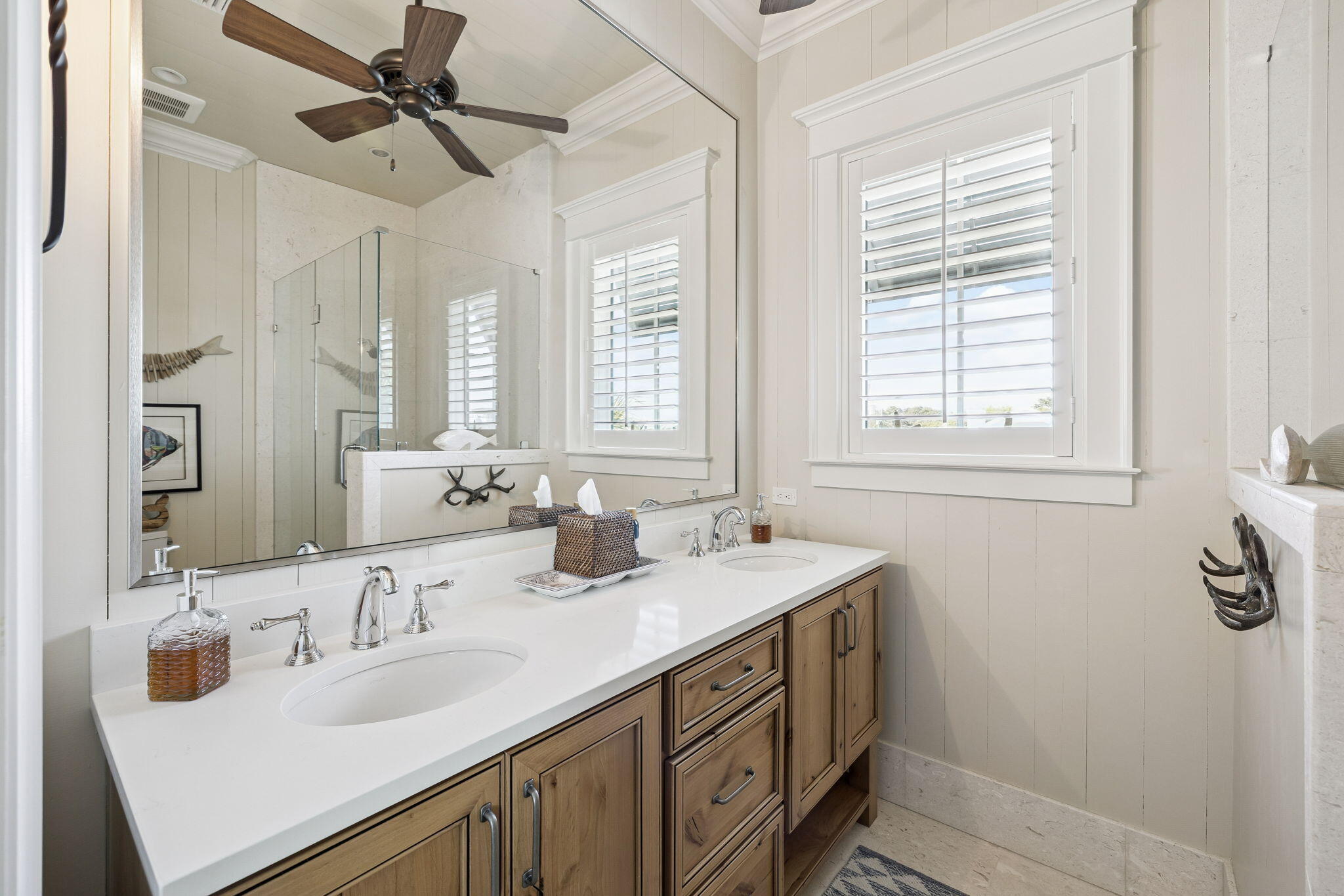 BLUE MOUNTAIN BEACH - Residential