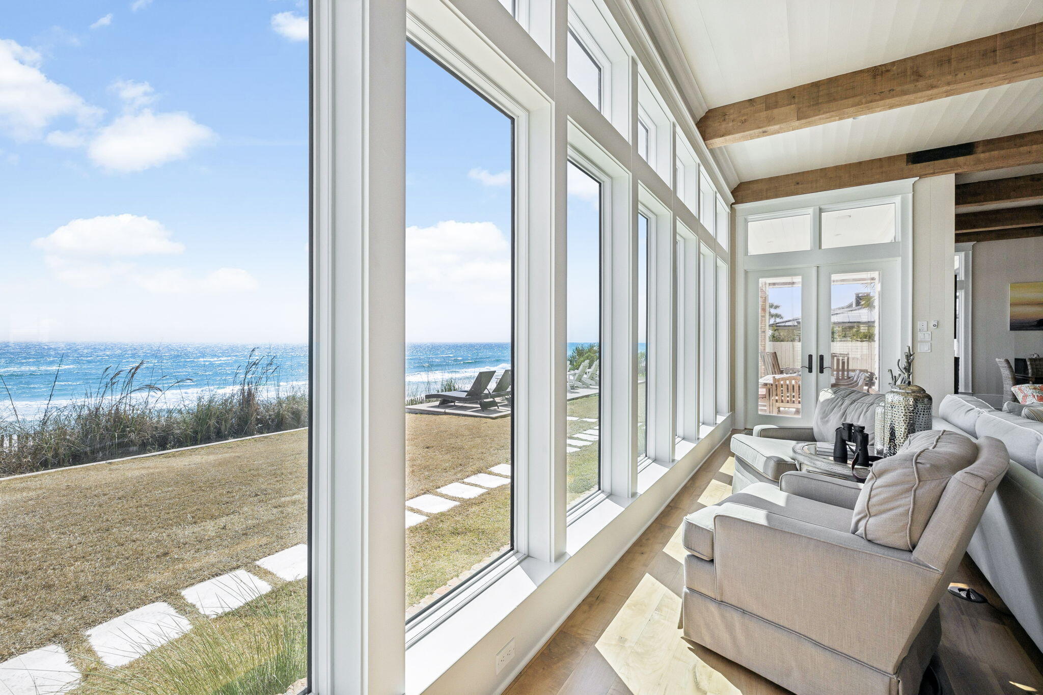 BLUE MOUNTAIN BEACH - Residential