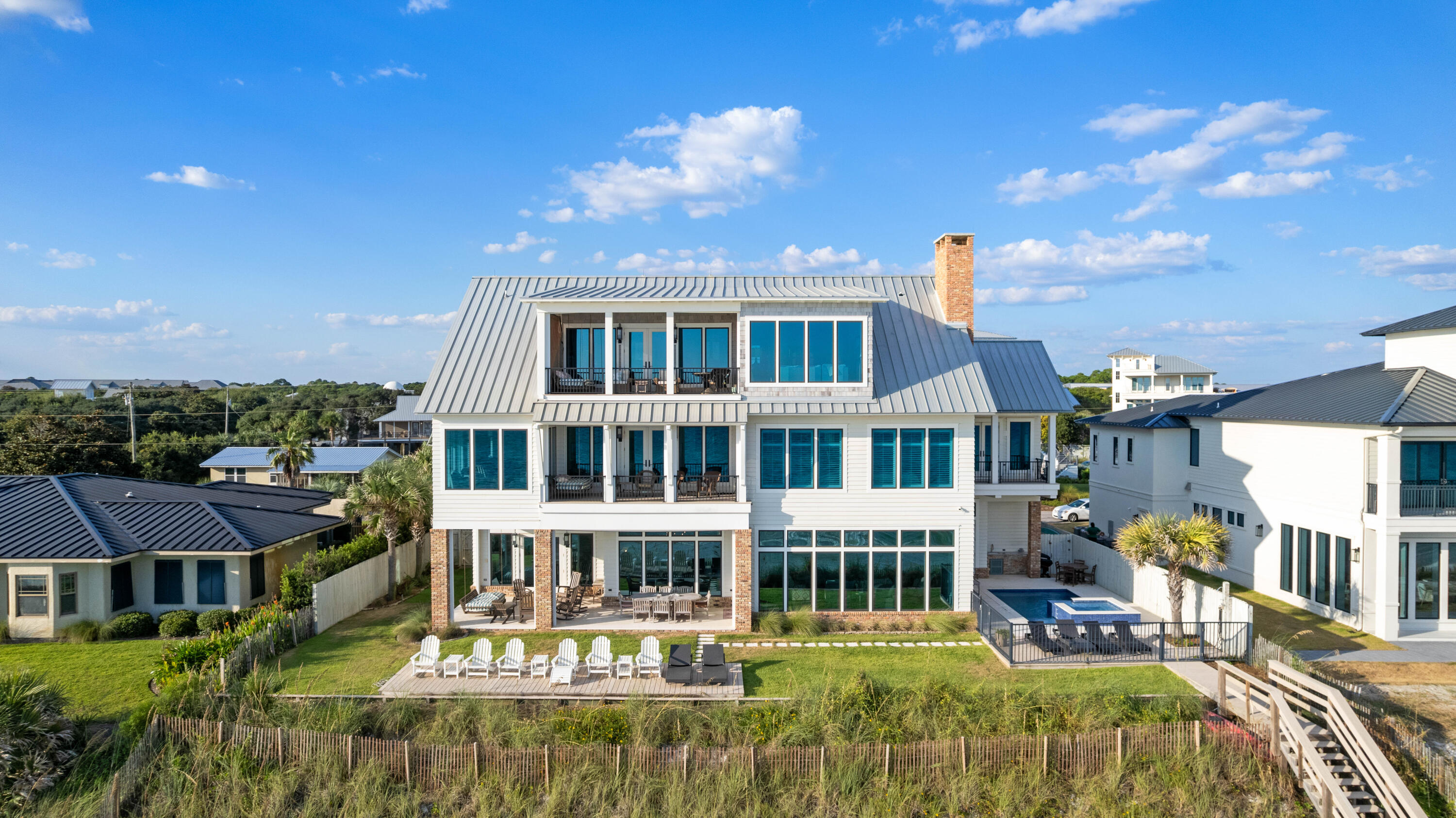 BLUE MOUNTAIN BEACH - Residential