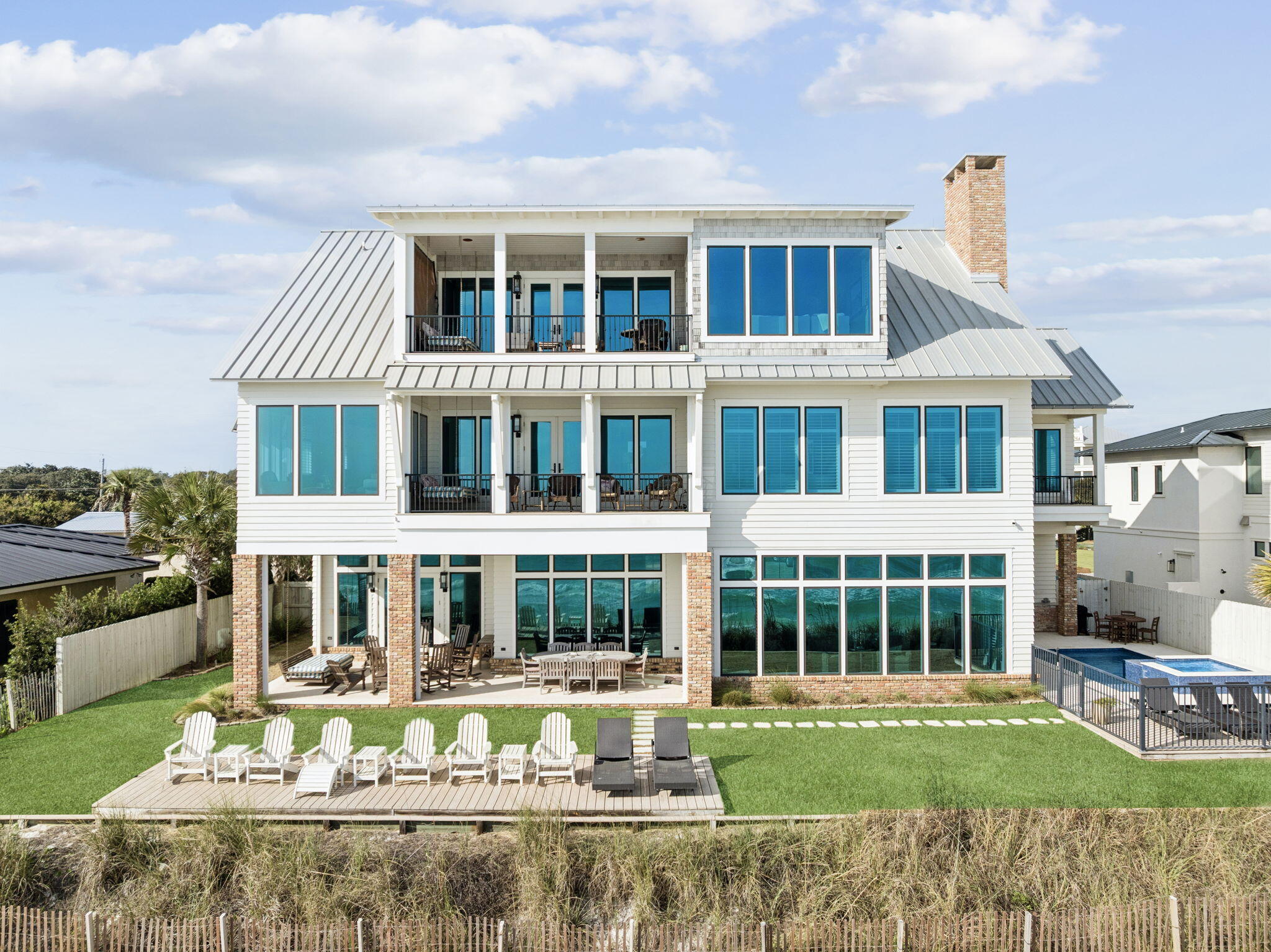 BLUE MOUNTAIN BEACH - Residential