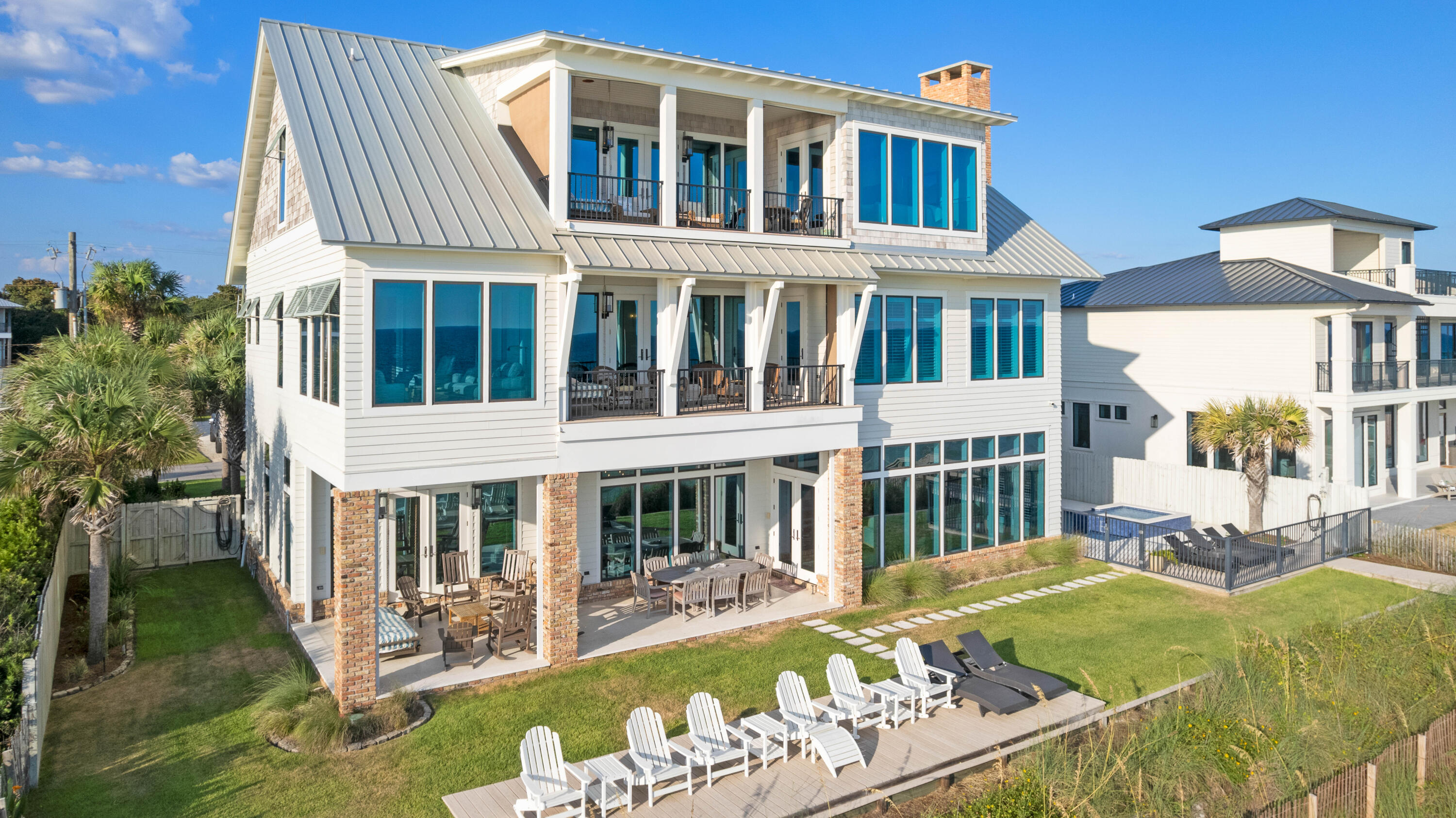 BLUE MOUNTAIN BEACH - Residential