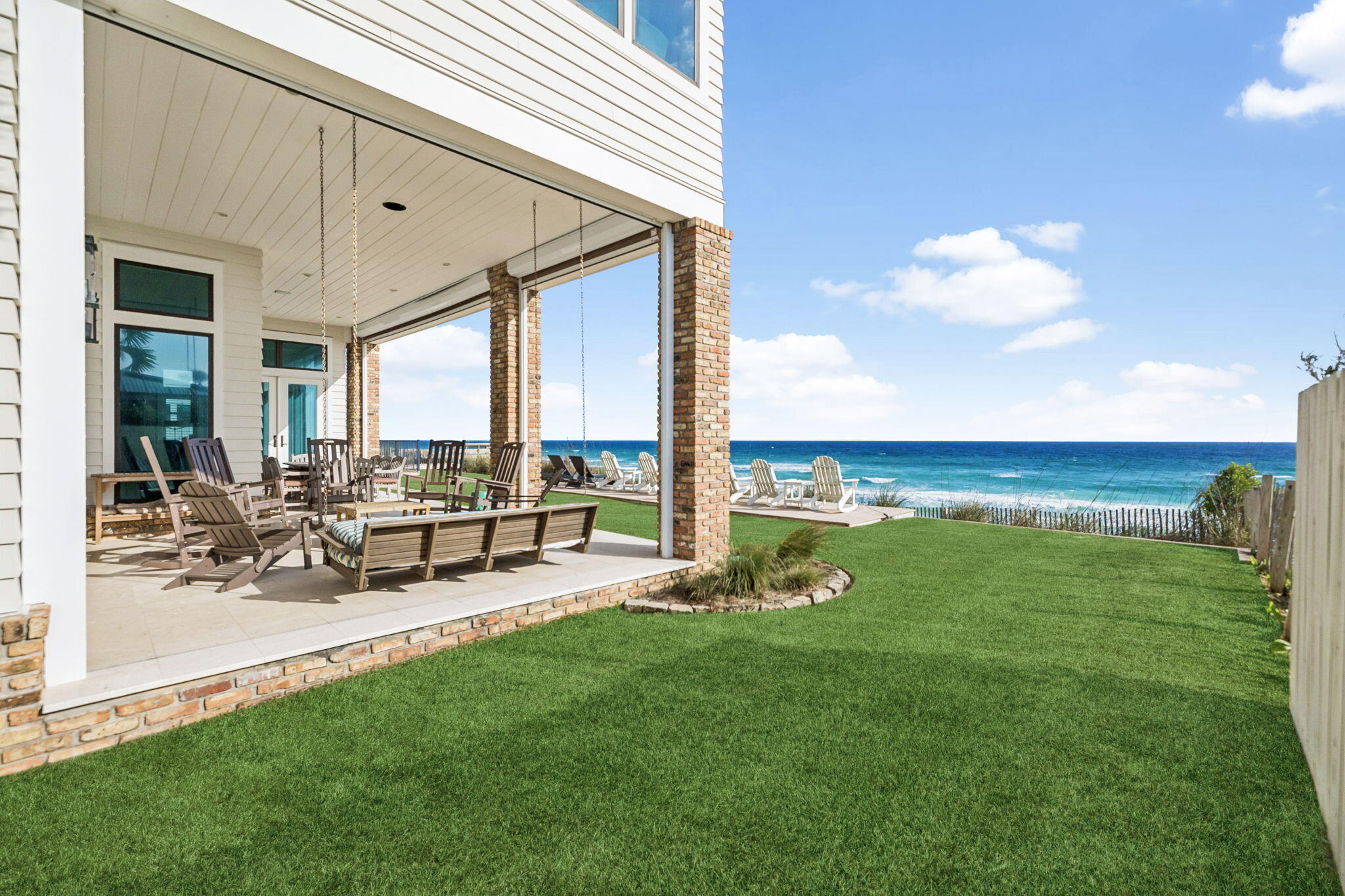 BLUE MOUNTAIN BEACH - Residential