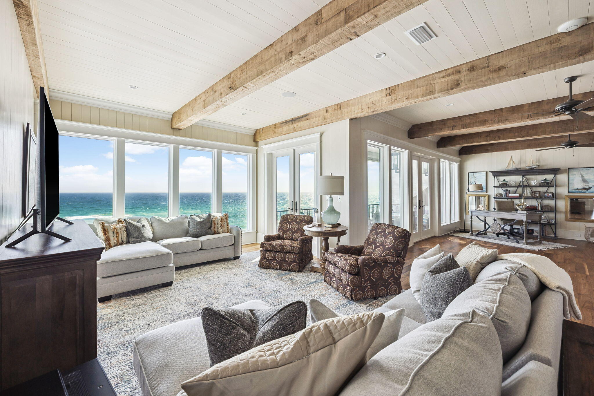 BLUE MOUNTAIN BEACH - Residential