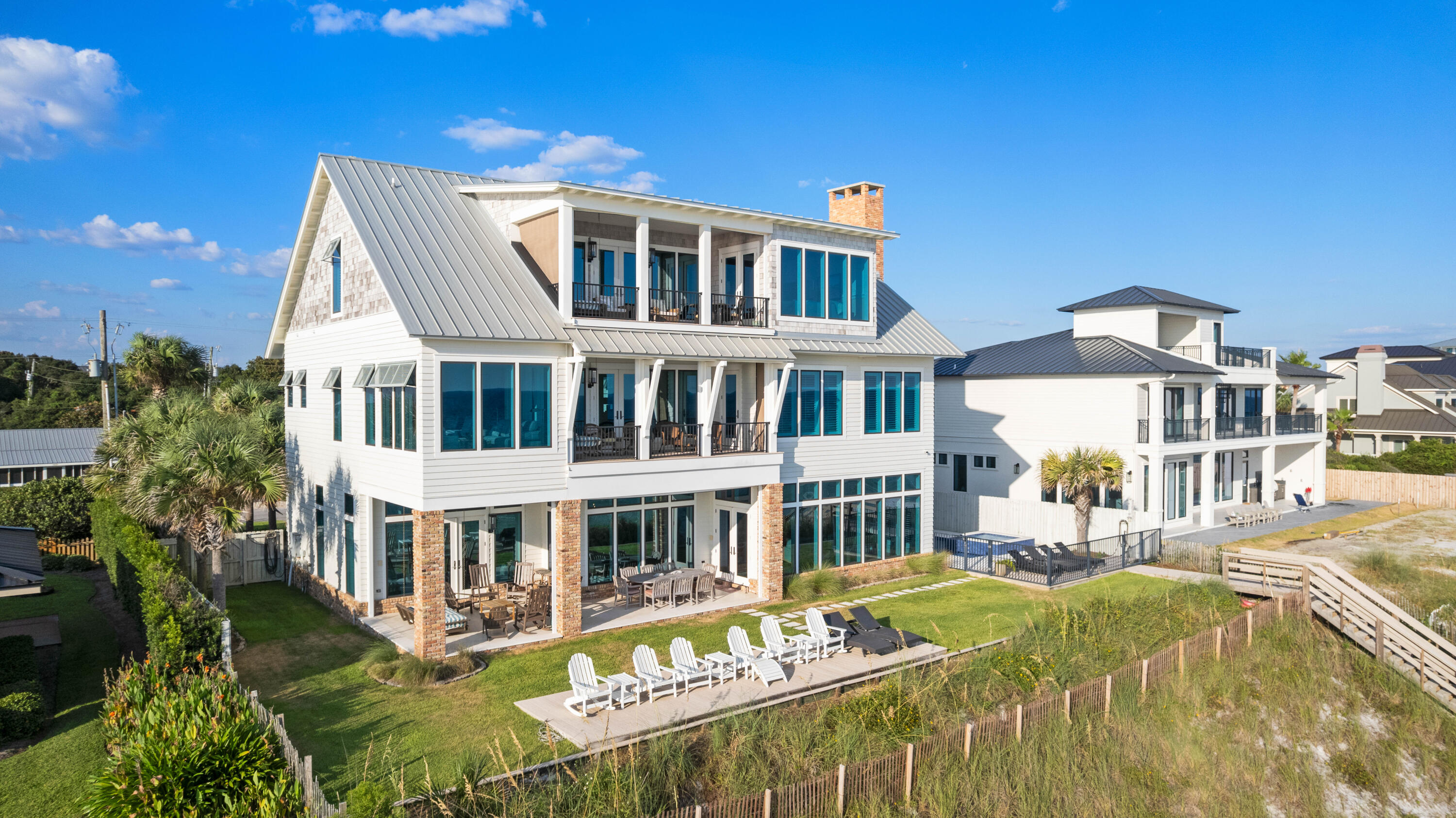 BLUE MOUNTAIN BEACH - Residential