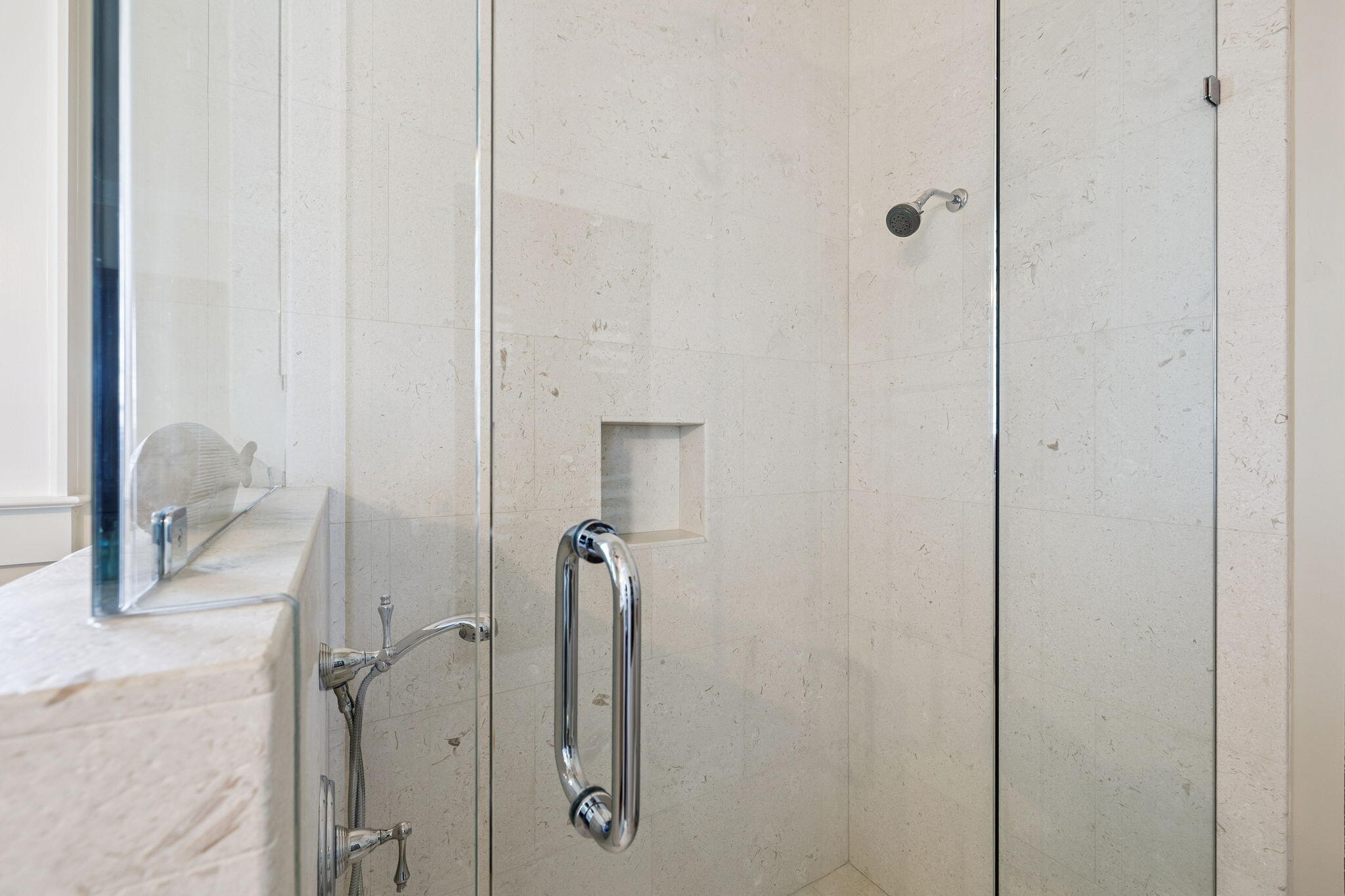 BLUE MOUNTAIN BEACH - Residential