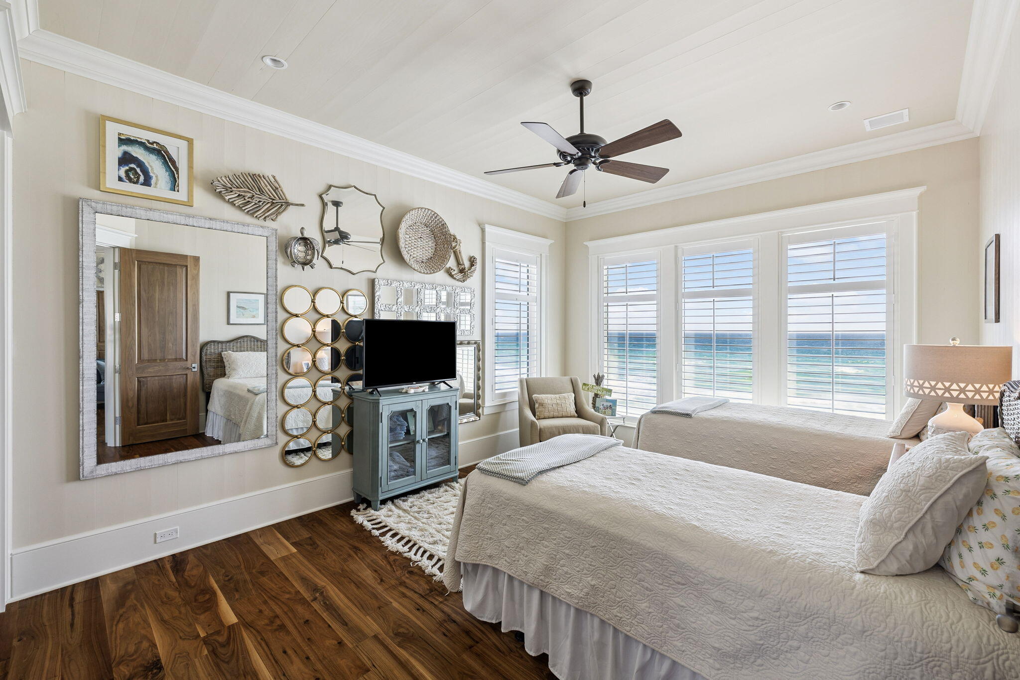 BLUE MOUNTAIN BEACH - Residential