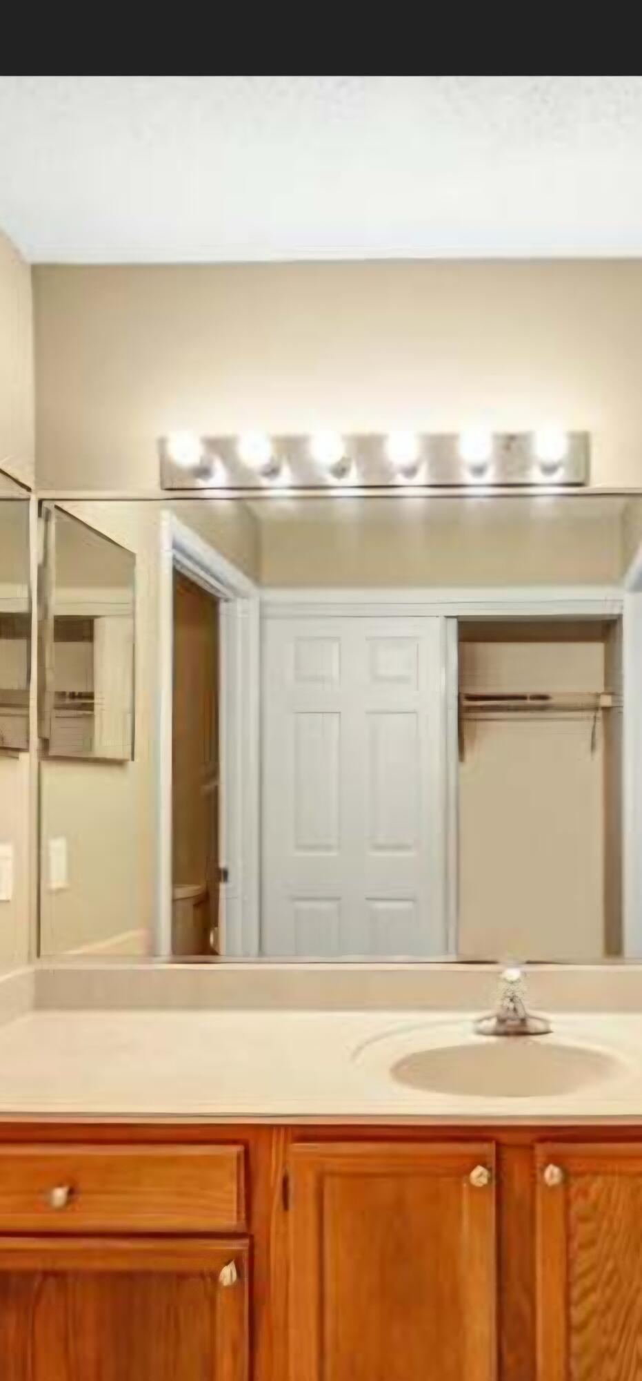 POINTE OF VIEW - Residential