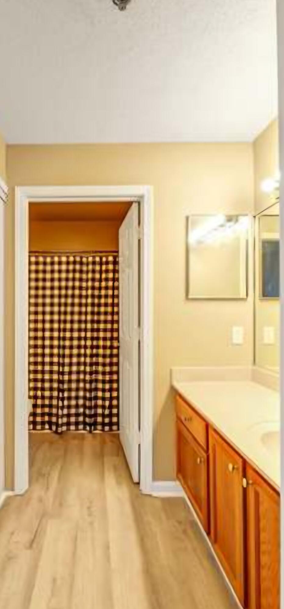 POINTE OF VIEW - Residential