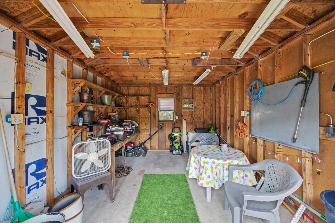 SHOAL WOOD ESTATES - Residential