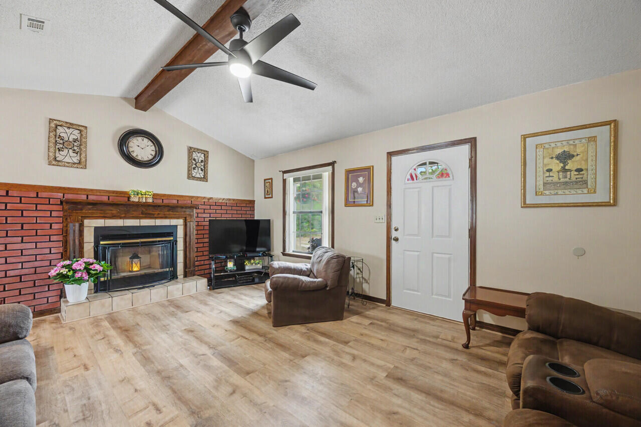 SHOAL WOOD ESTATES - Residential