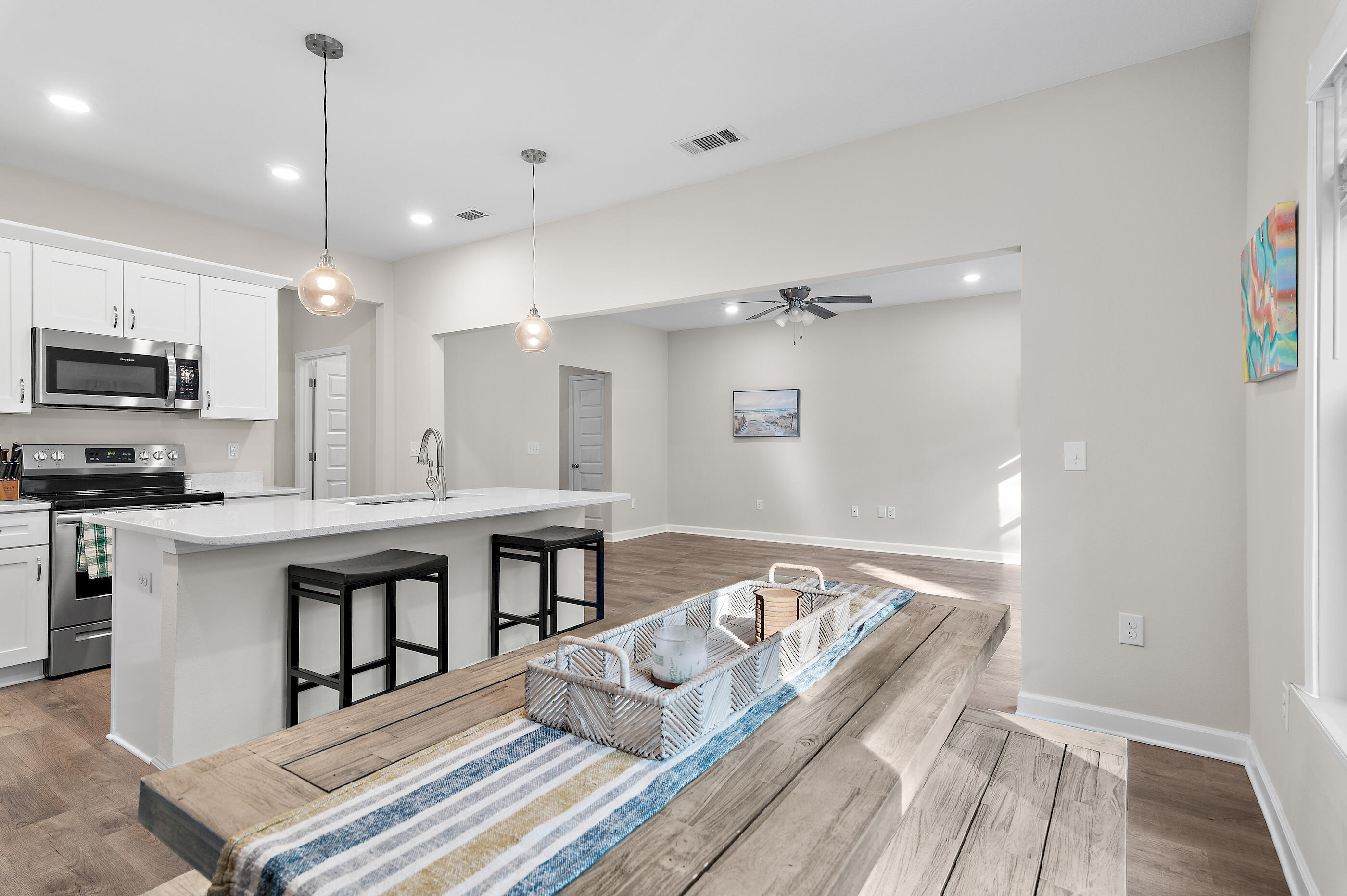 LAUREL OAKS S/D - Residential