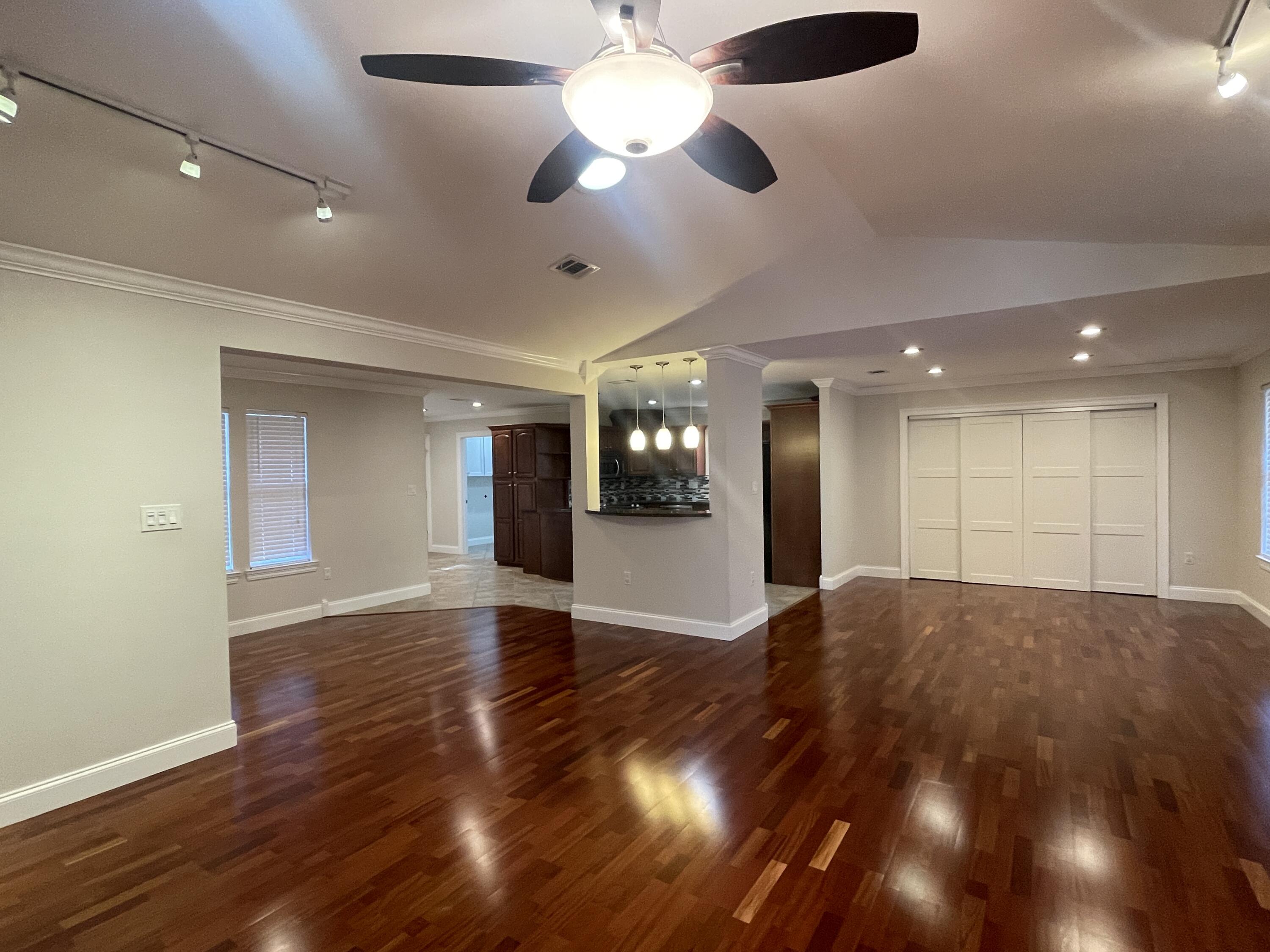 ST ANDREWS WEST BLUEWATER BAY 2 - Residential Lease