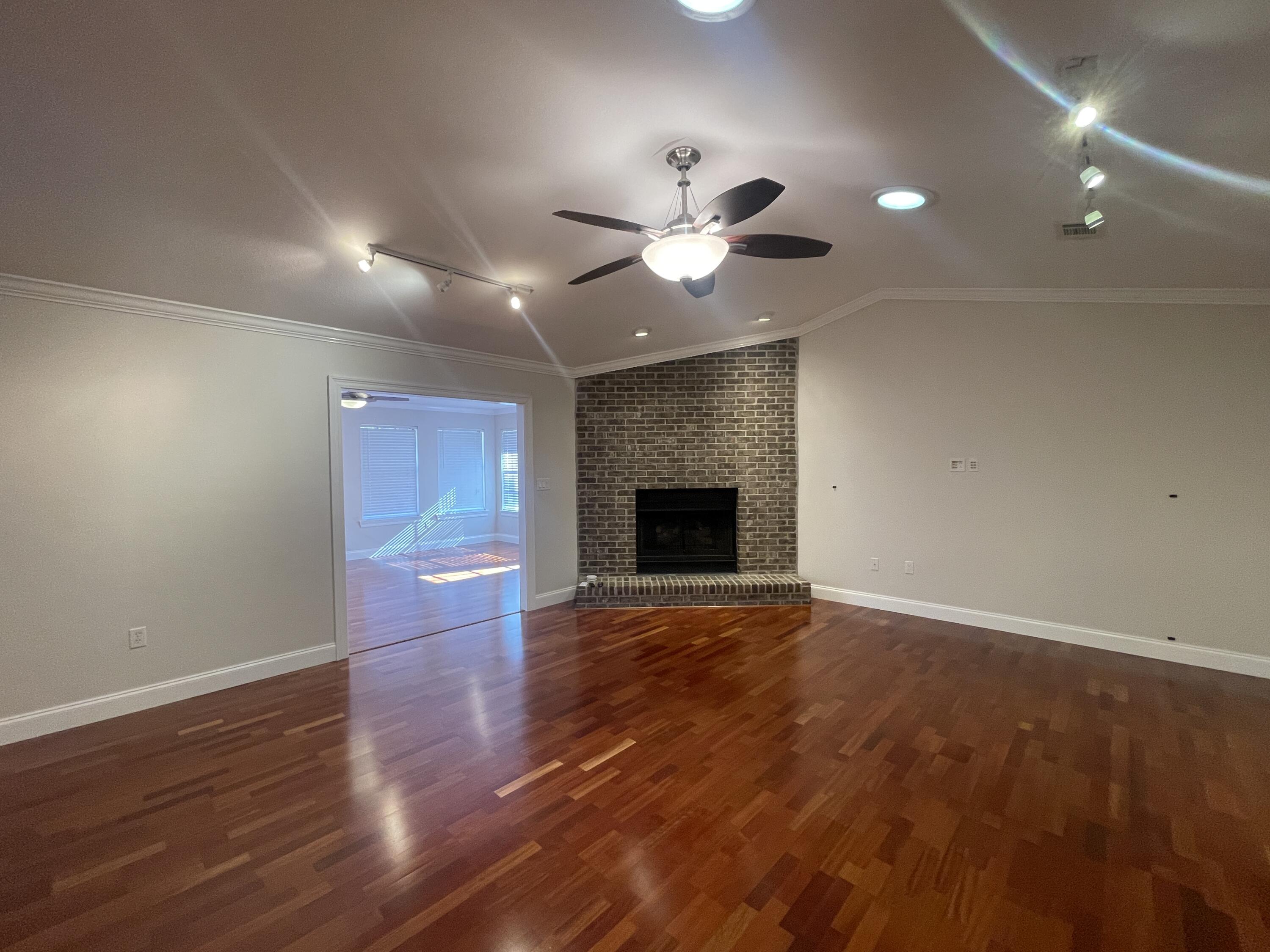 ST ANDREWS WEST BLUEWATER BAY 2 - Residential Lease