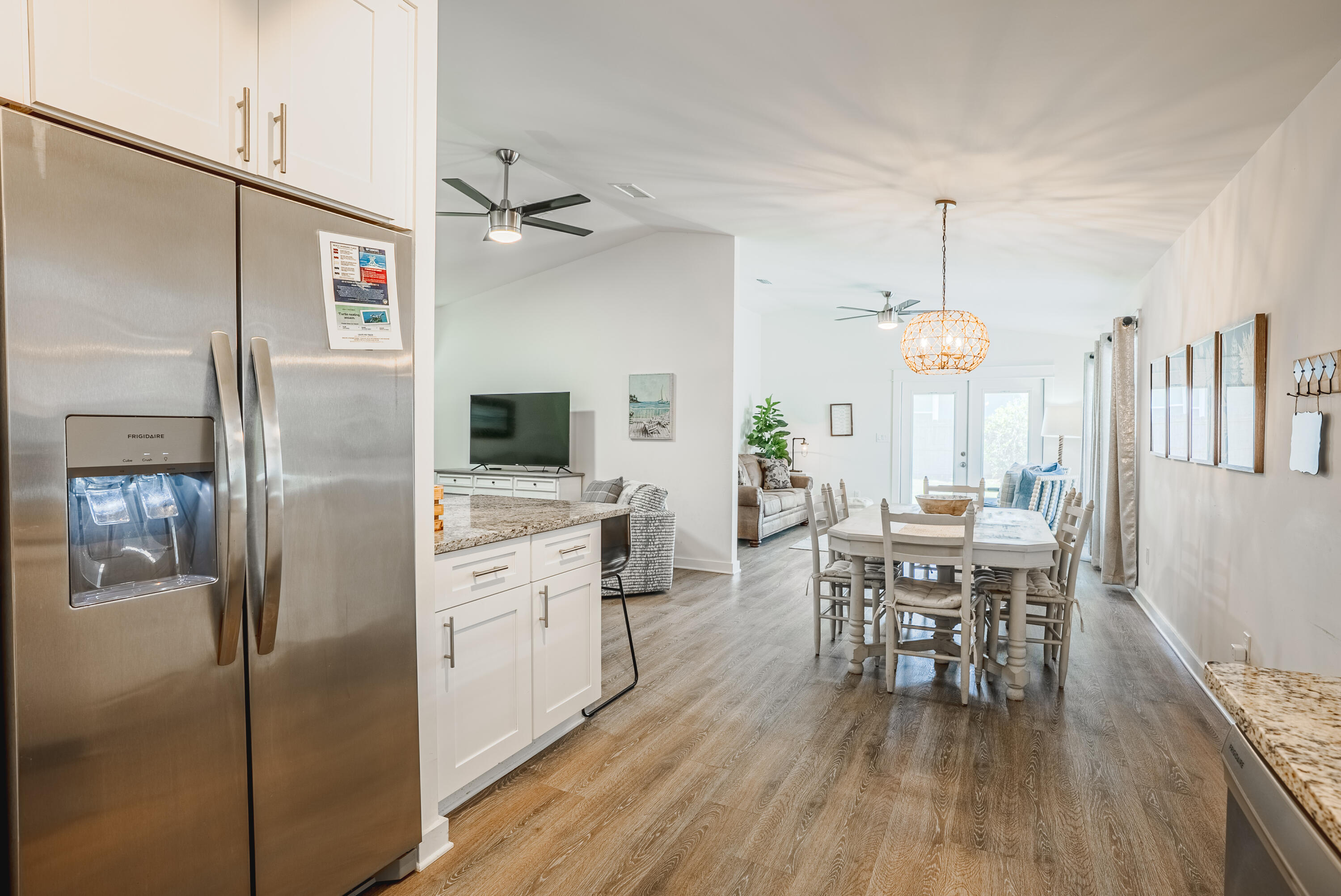 HOLIDAY BEACH RESORT - Residential