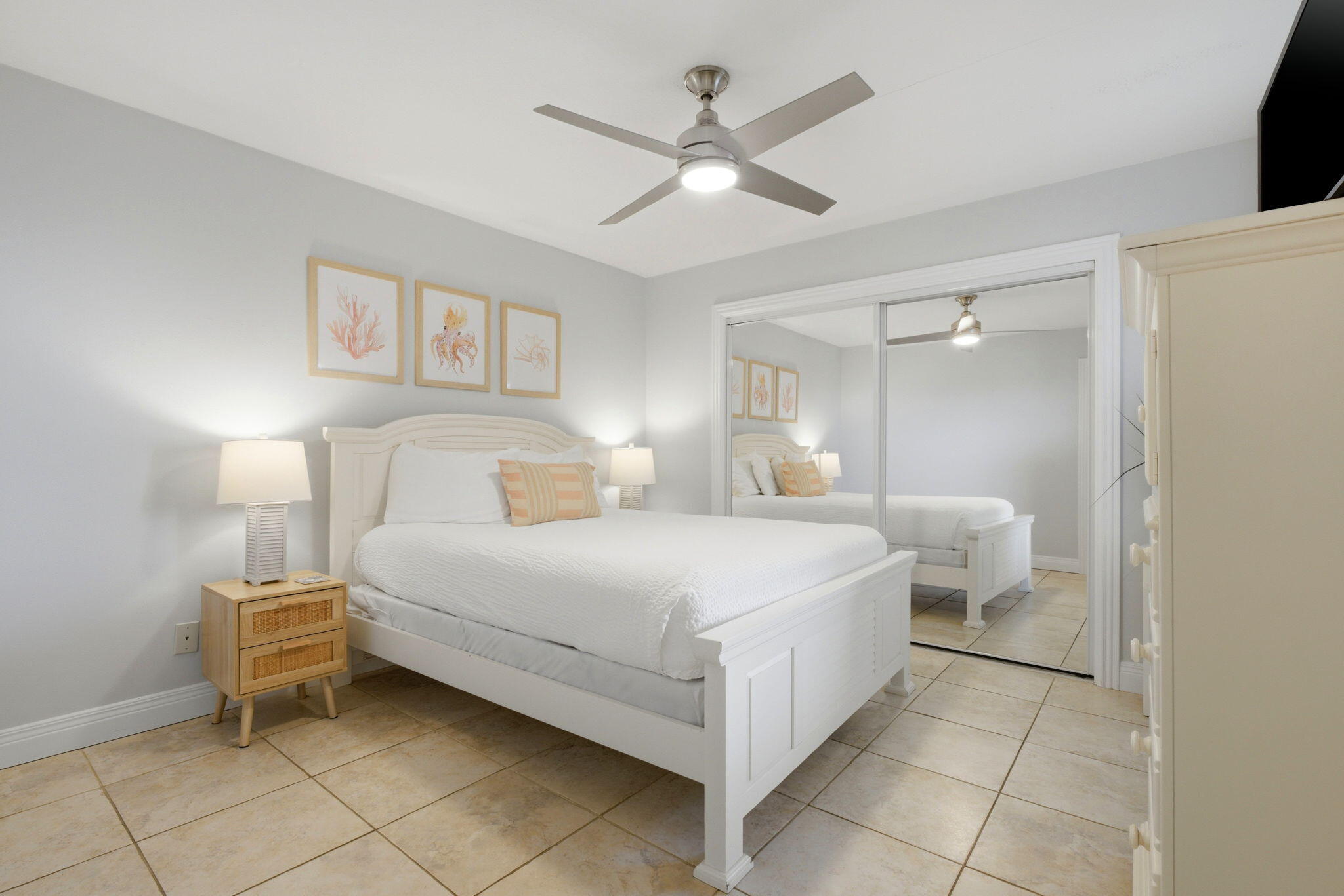 ISLAND ECHO CONDO - Residential