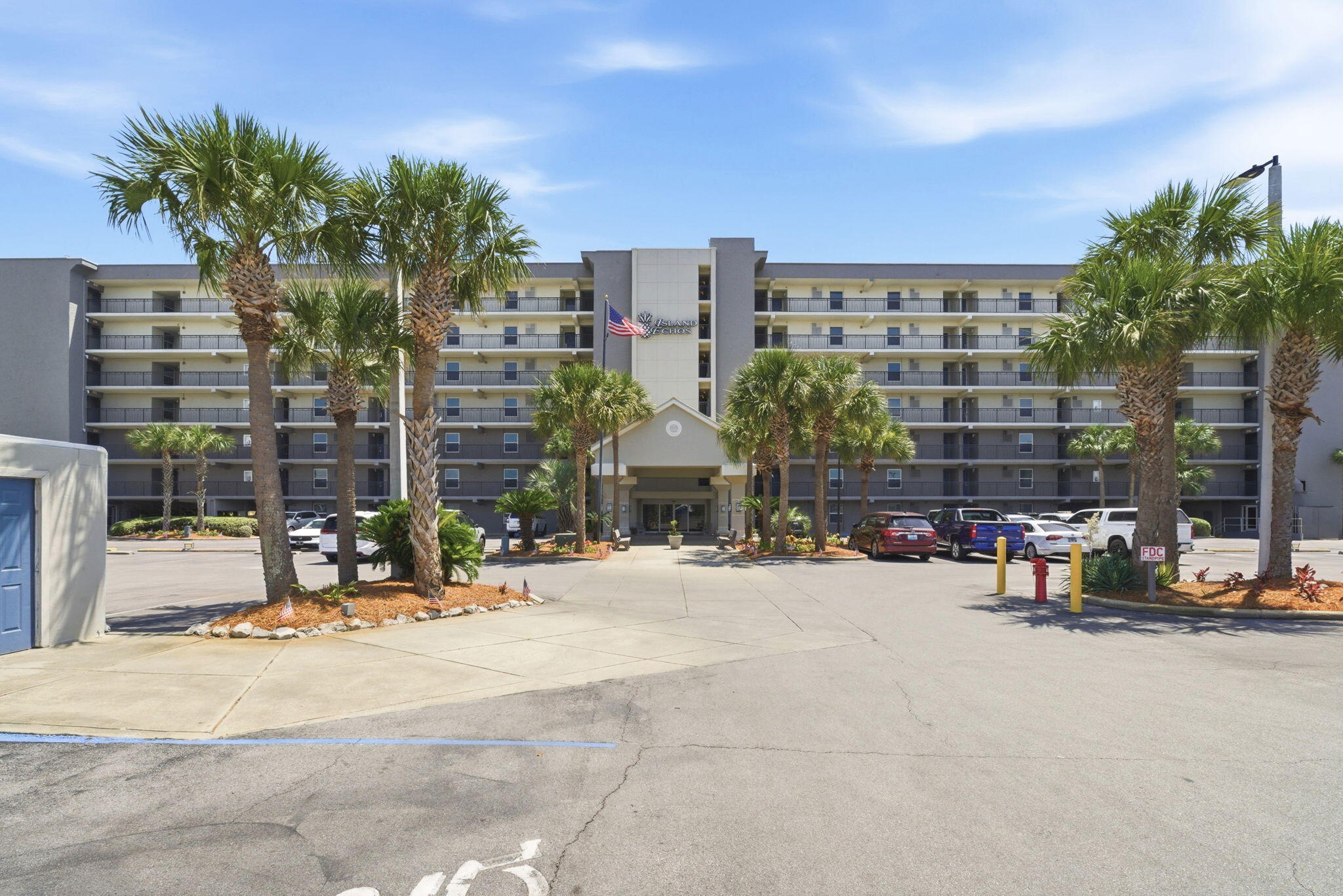 ISLAND ECHO CONDO - Residential
