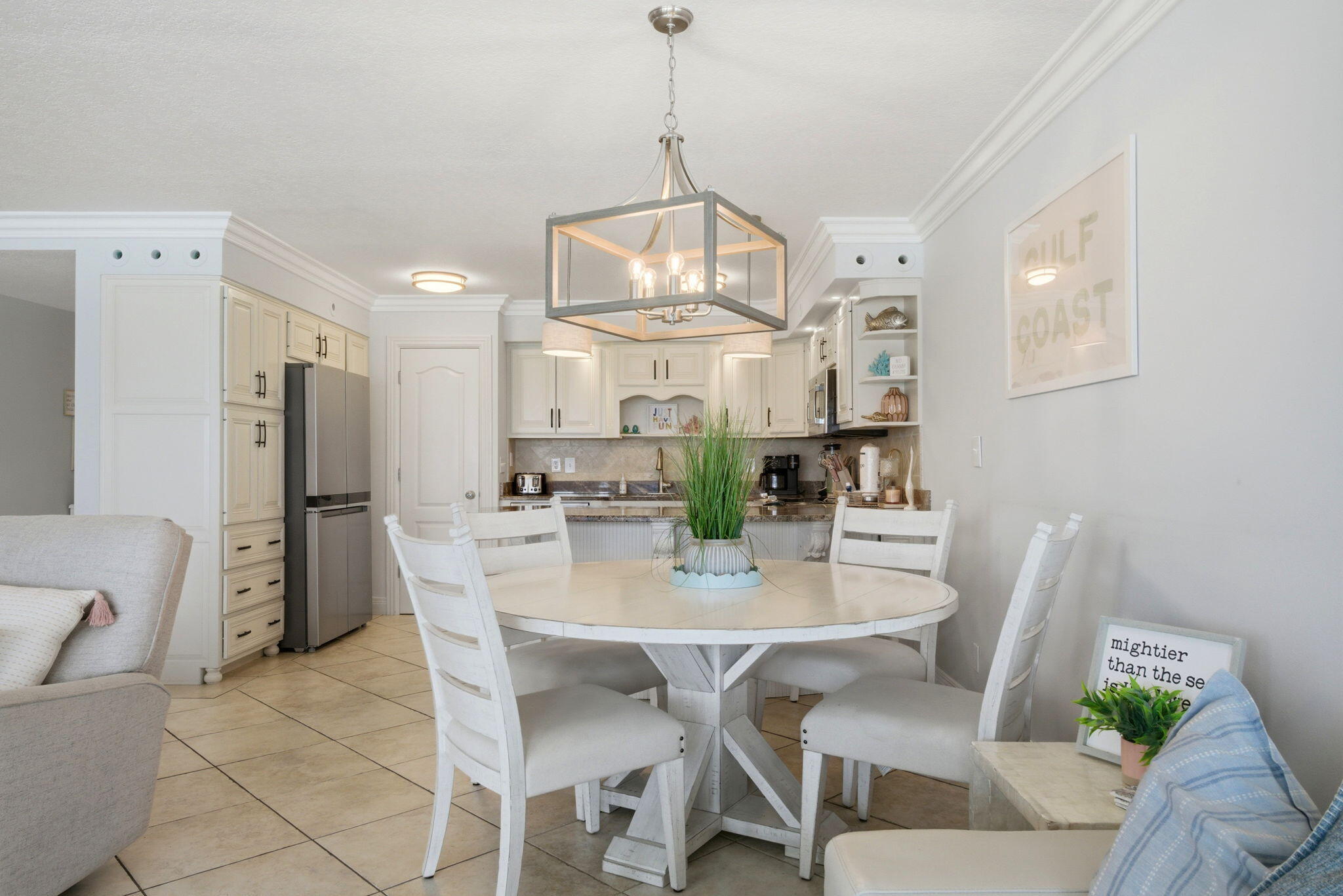ISLAND ECHO CONDO - Residential