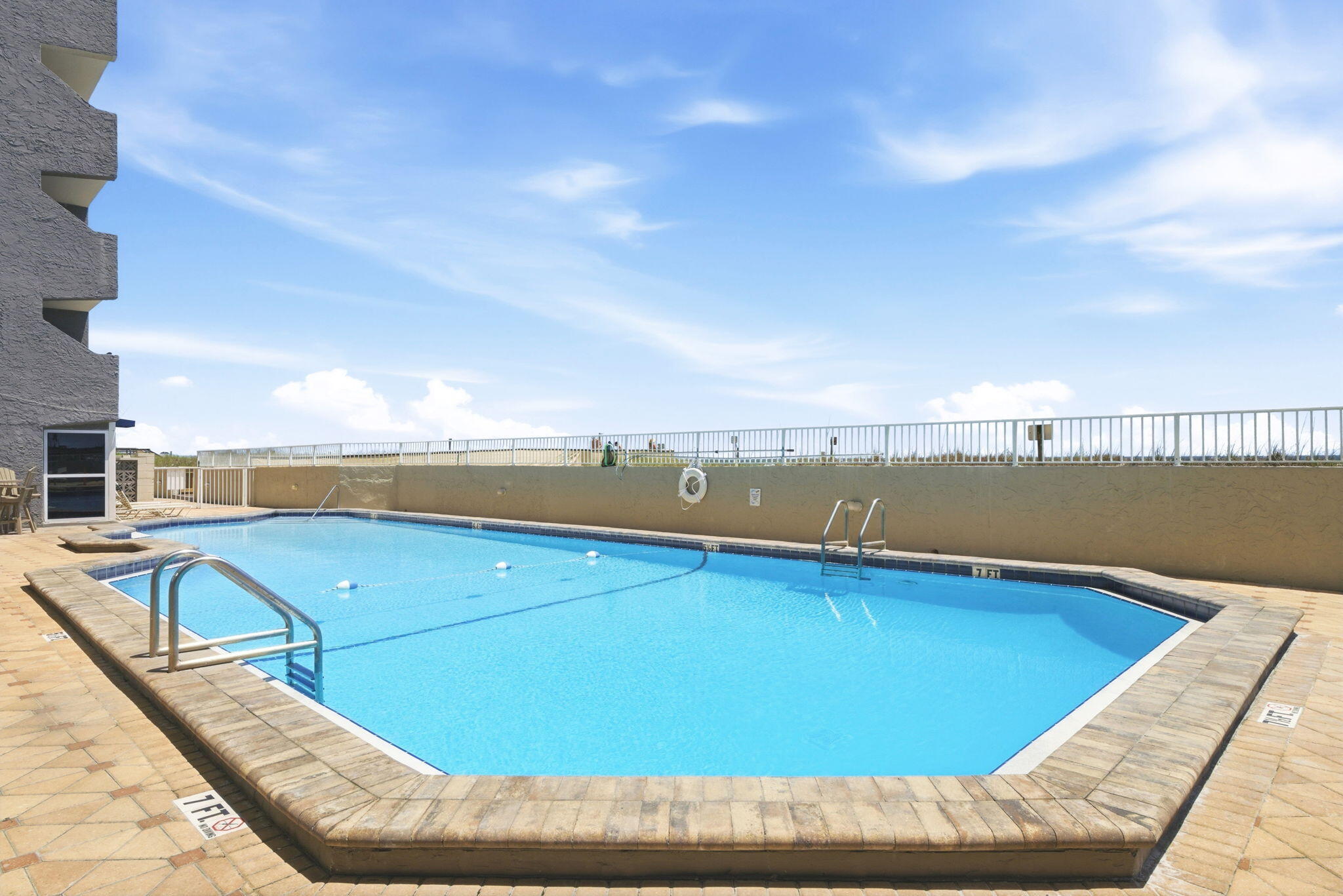 ISLAND ECHO CONDO - Residential