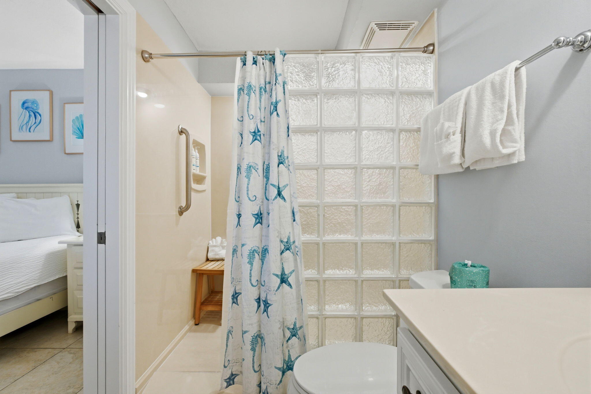 ISLAND ECHO CONDO - Residential