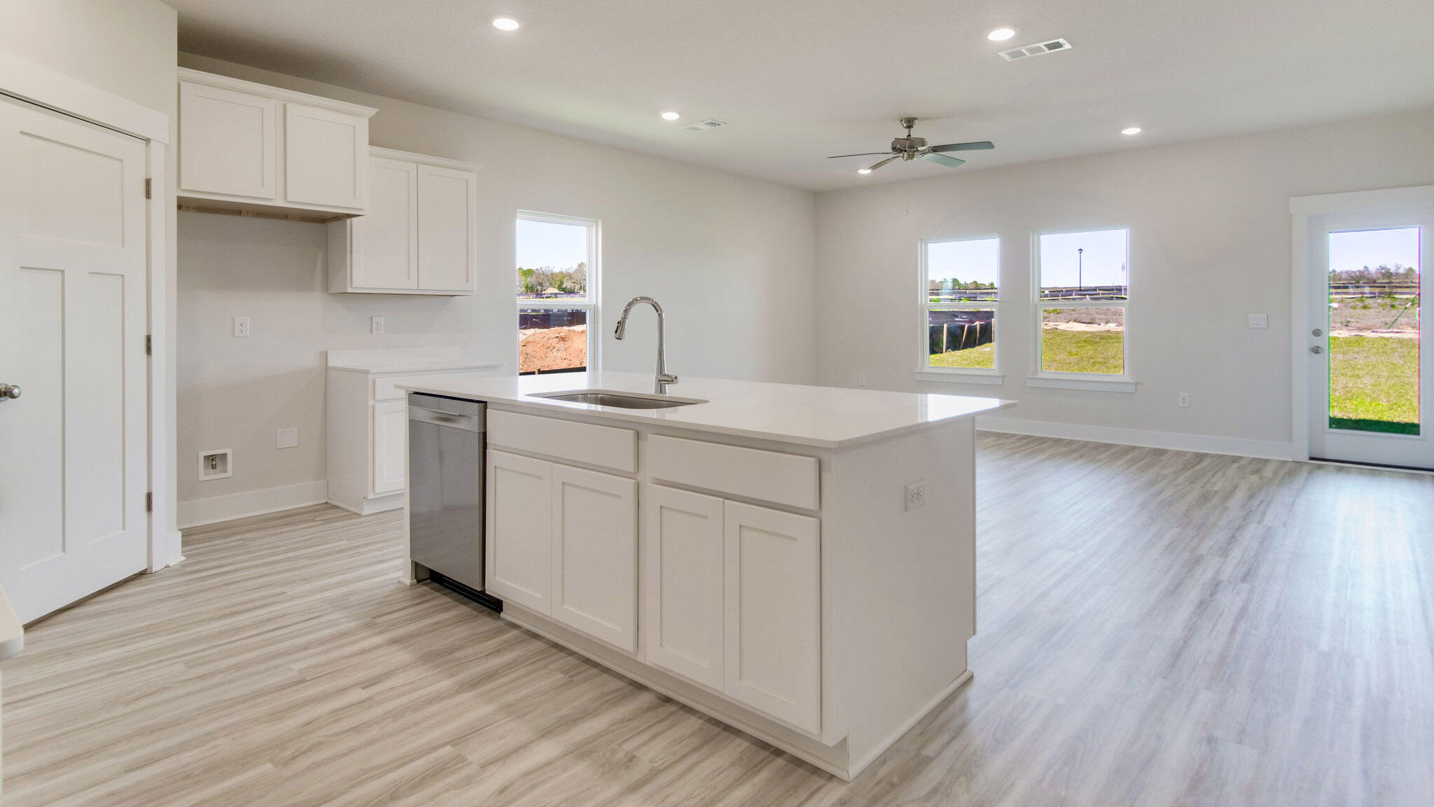 Deer Ridge Crossing - Residential