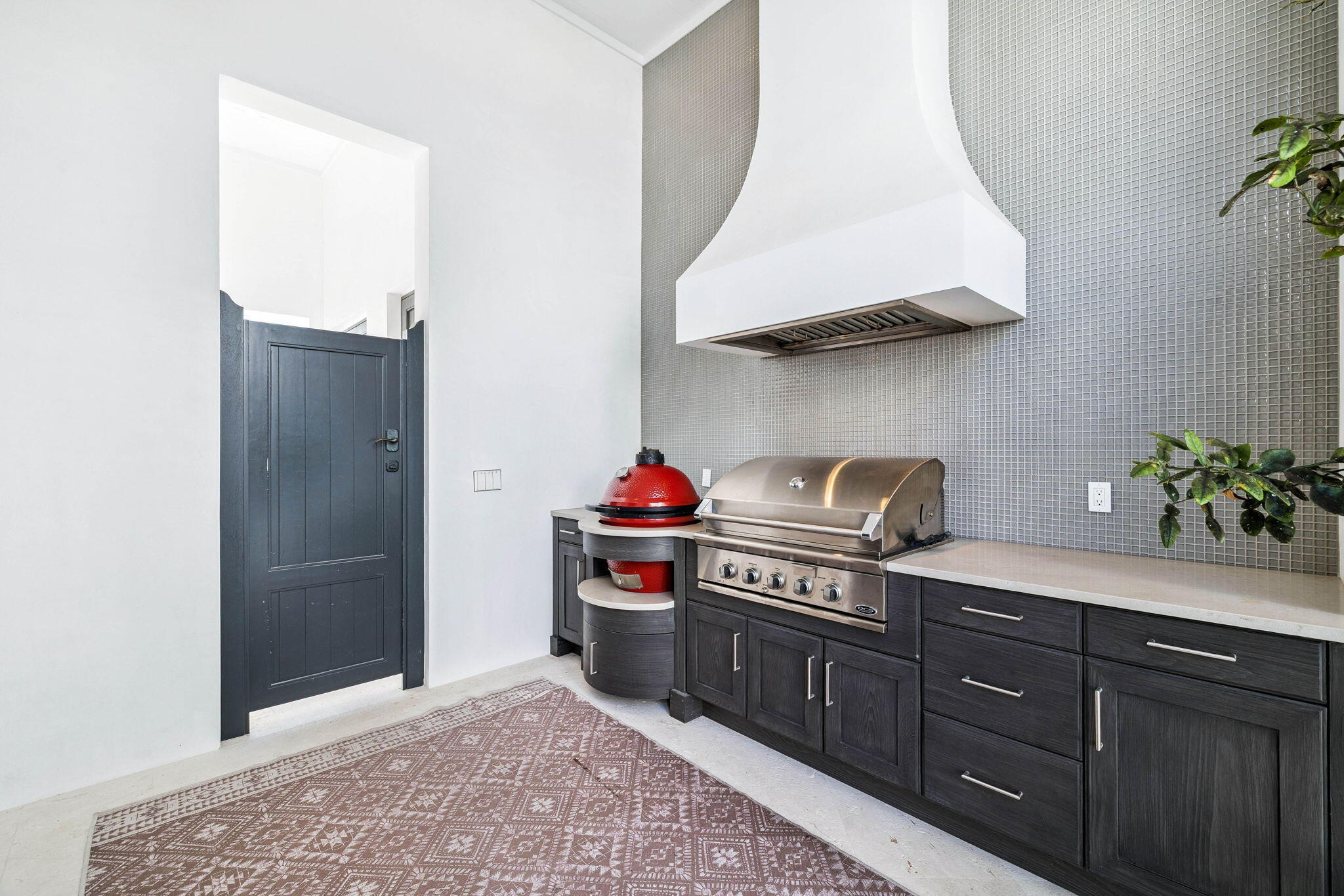 ALYS BEACH - Residential