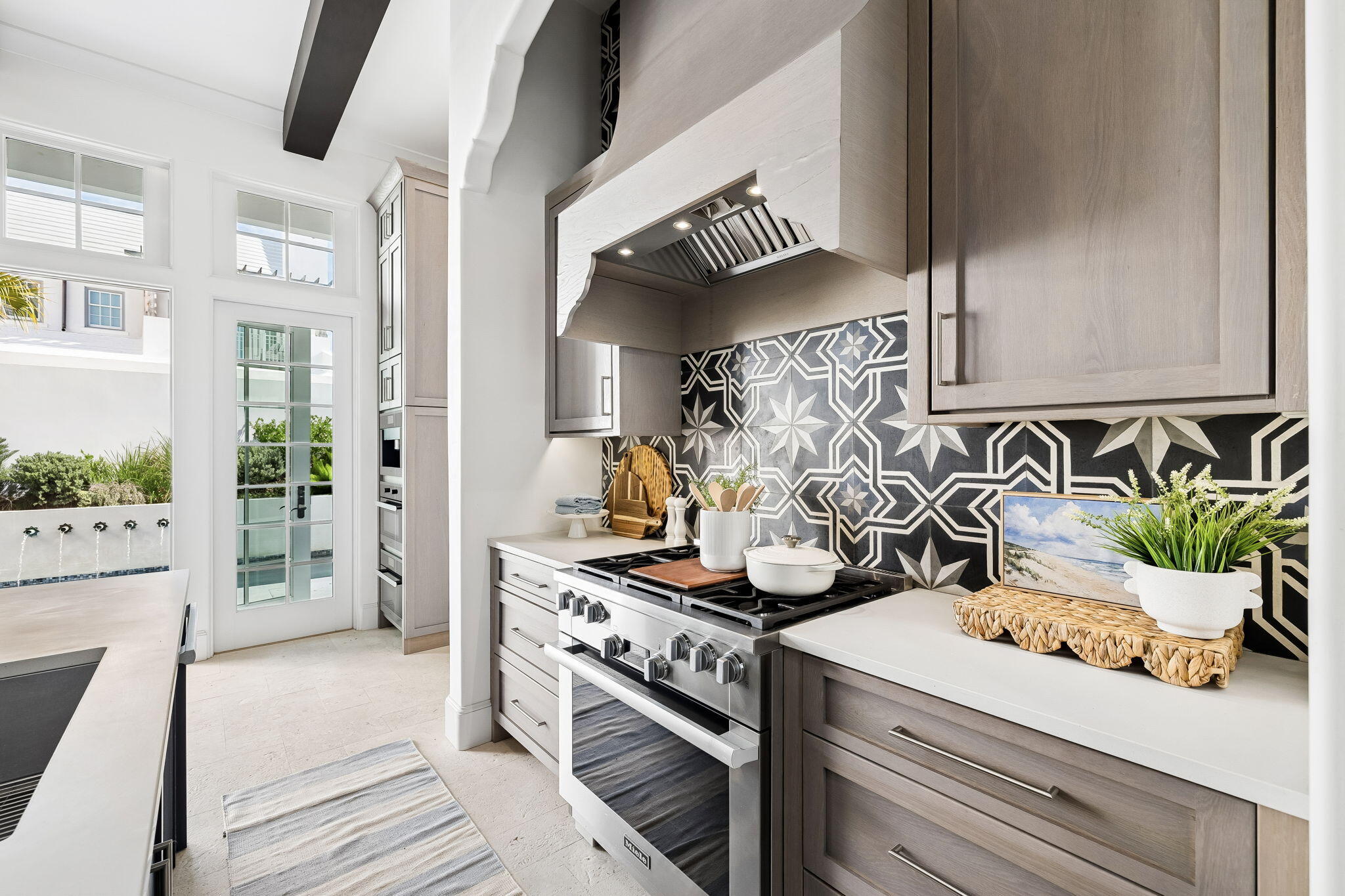 ALYS BEACH - Residential