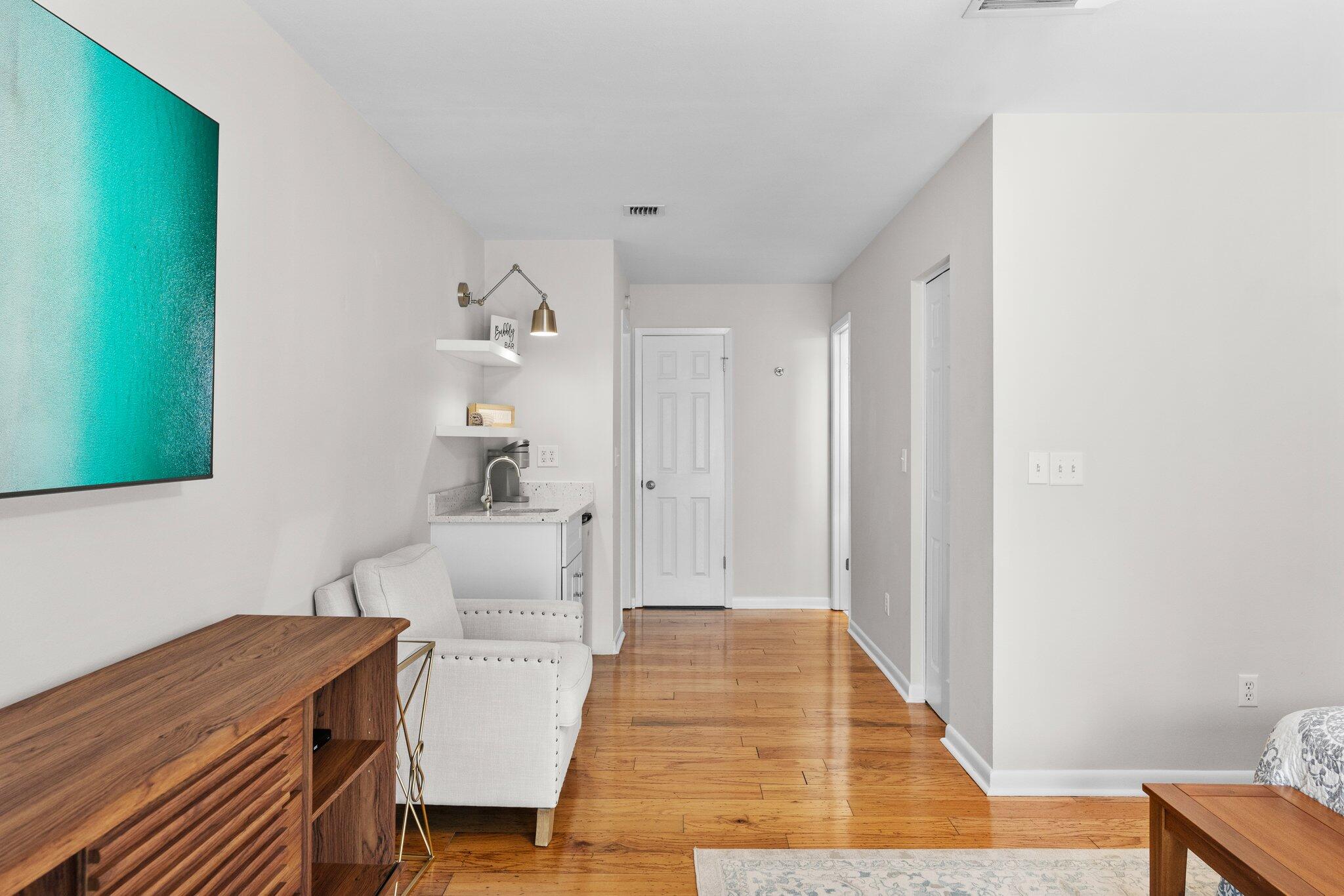 LINKSIDE VILLAGE UNIT 1 - Residential