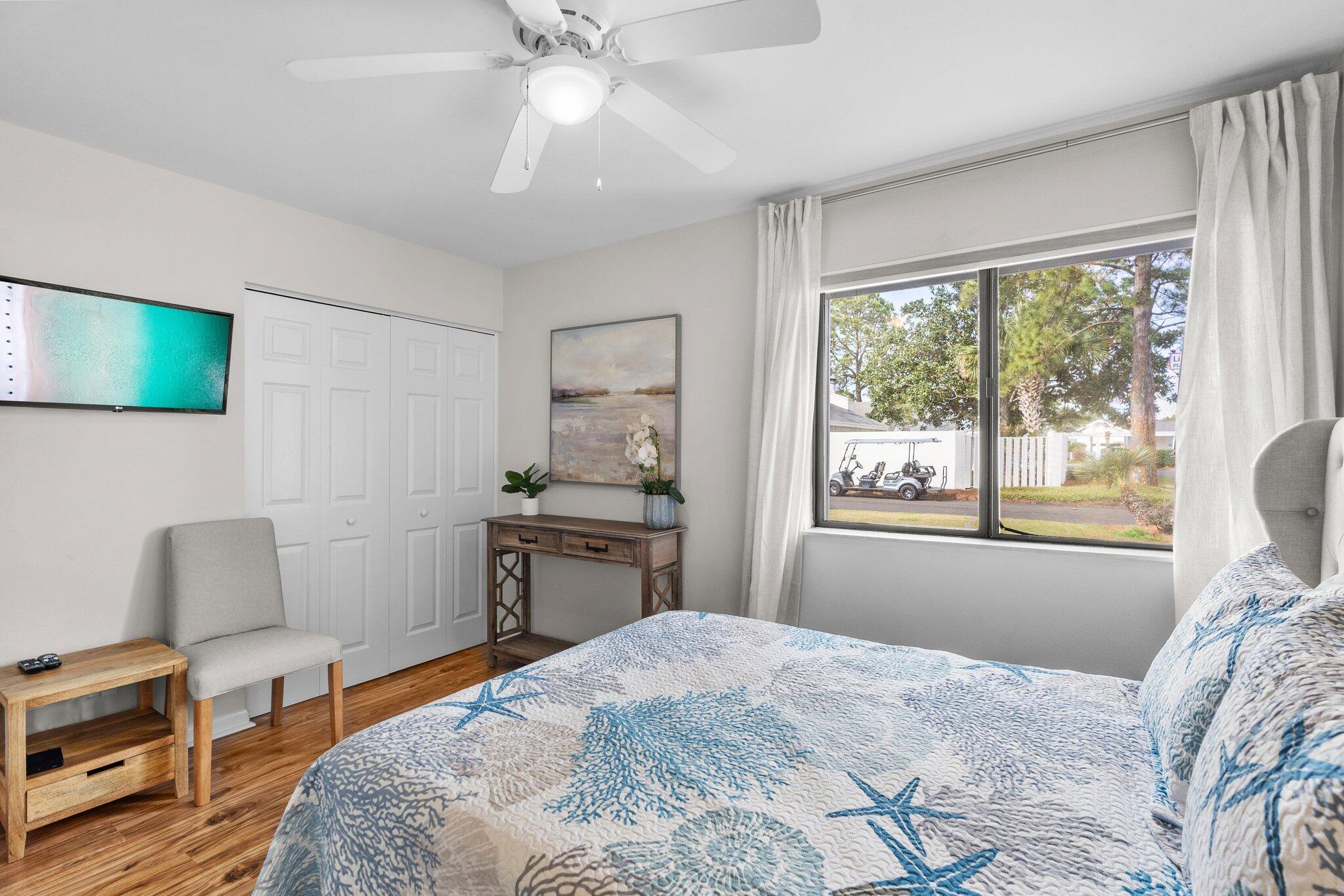 LINKSIDE VILLAGE UNIT 1 - Residential