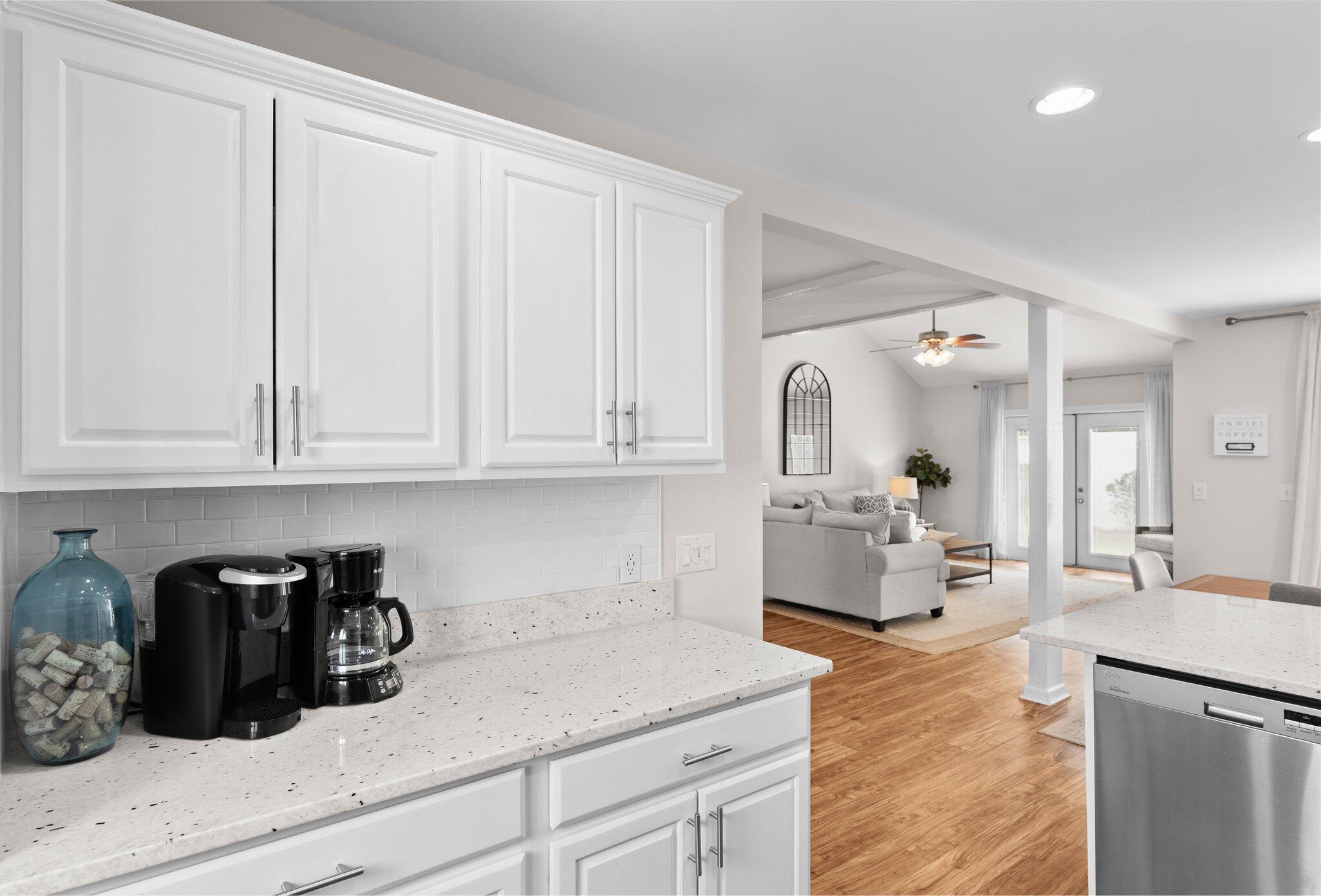 LINKSIDE VILLAGE UNIT 1 - Residential