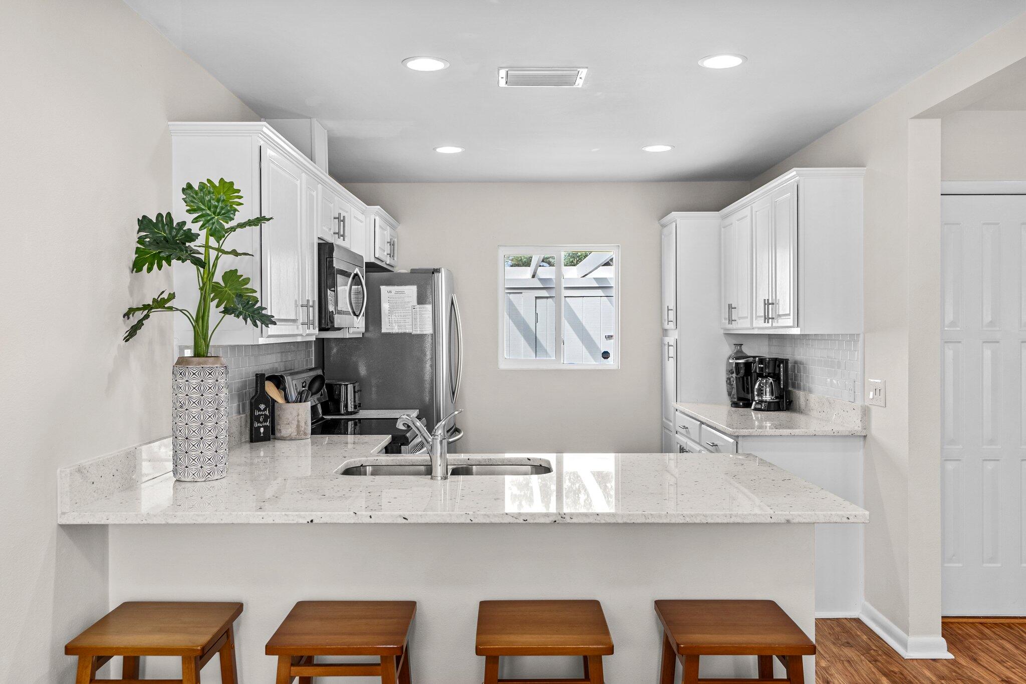 LINKSIDE VILLAGE UNIT 1 - Residential