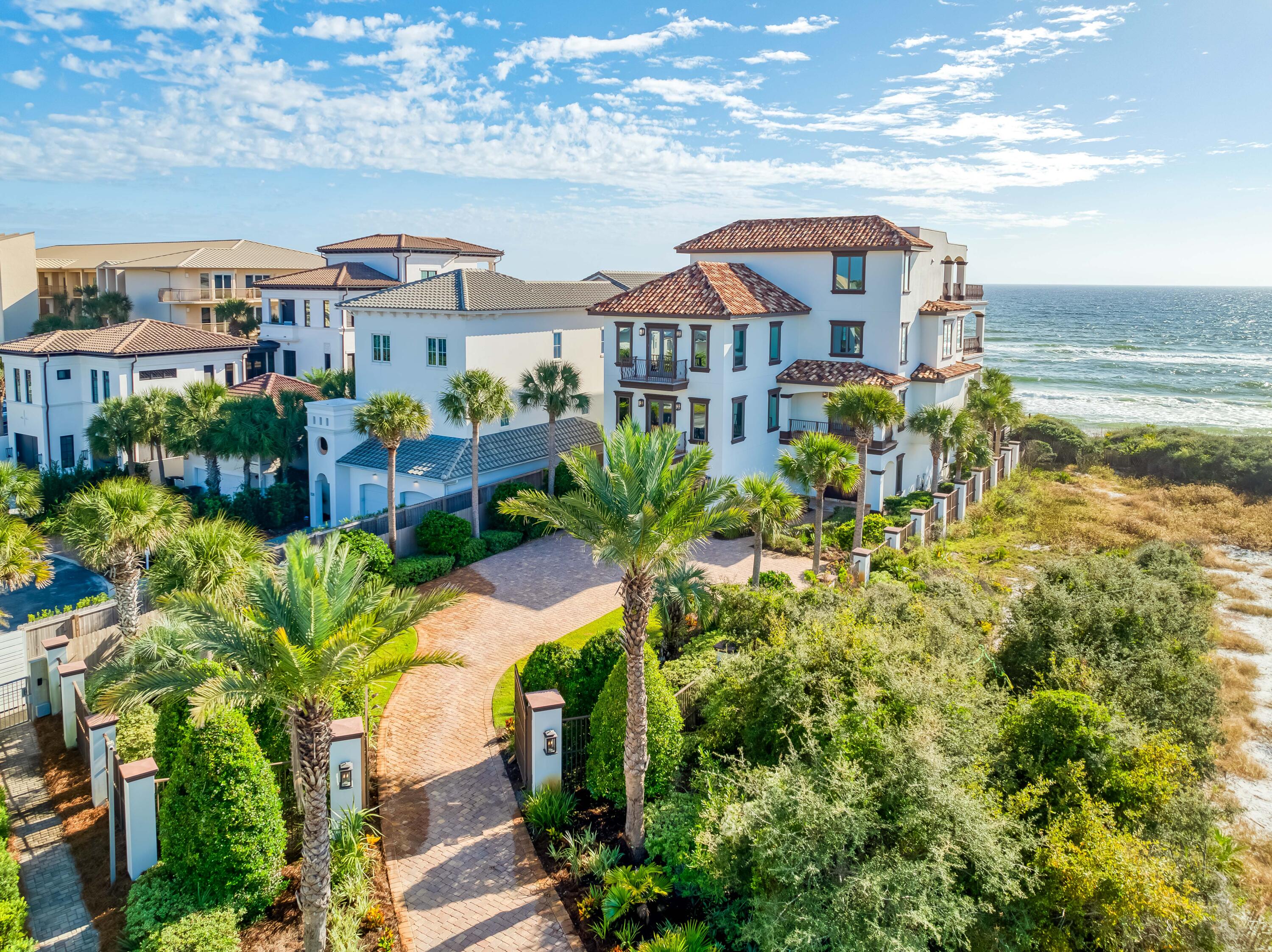 ELYSEE now SANTIMO BEACH - Residential