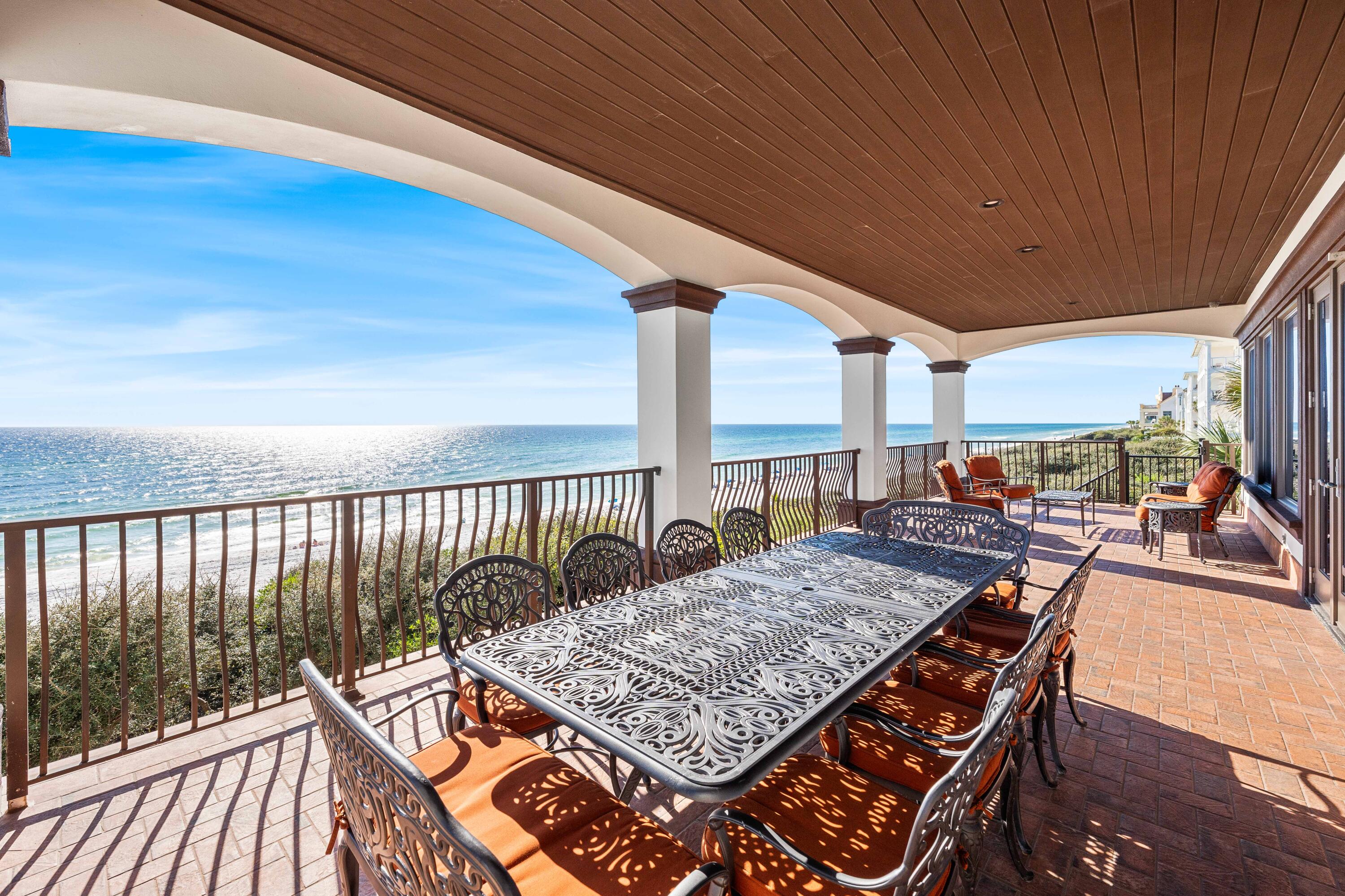 ELYSEE now SANTIMO BEACH - Residential