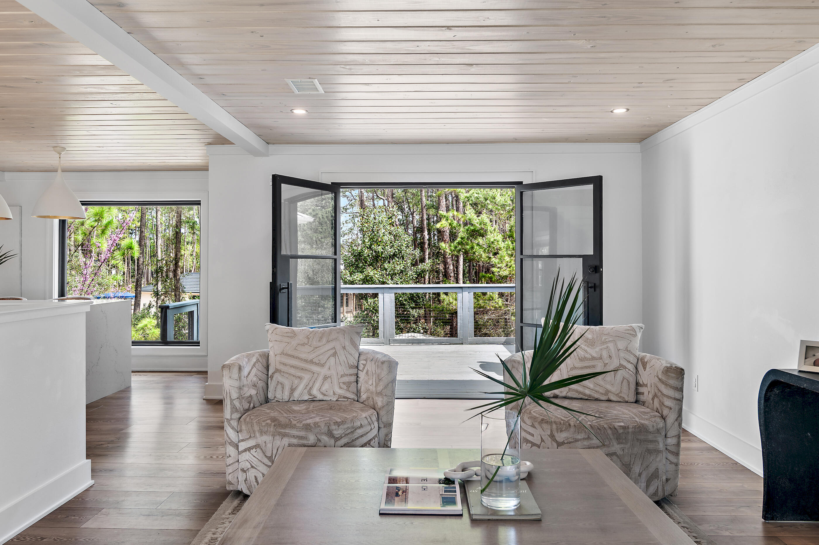 SEA DUNES - Residential