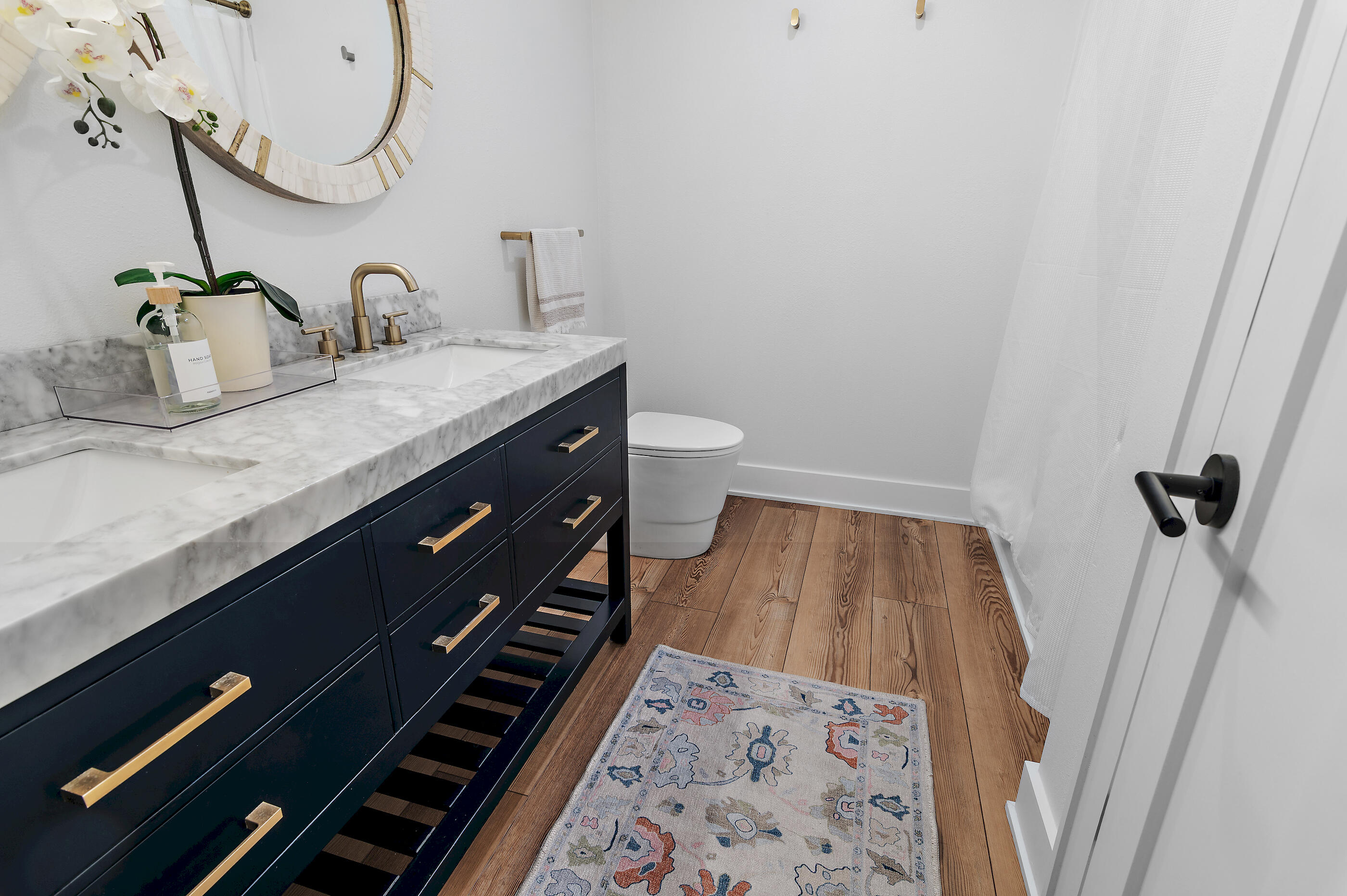 SEA DUNES - Residential