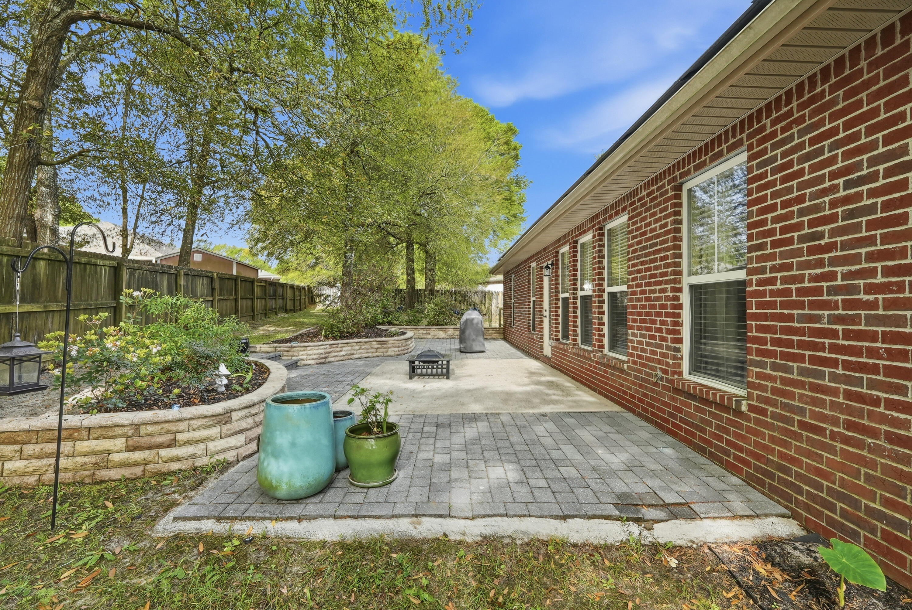 TRAILWOOD ESTATES - Residential