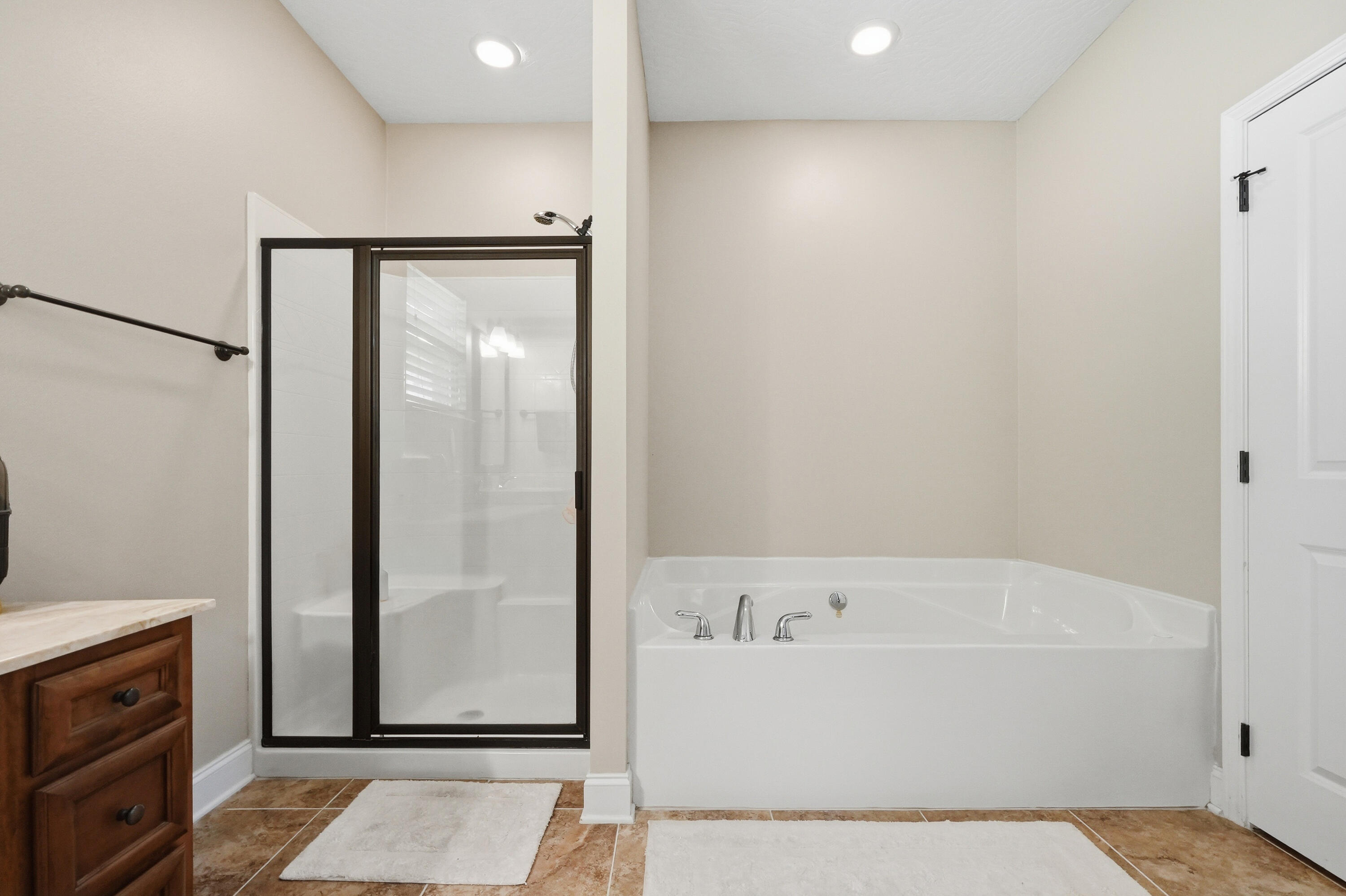 TRAILWOOD ESTATES - Residential