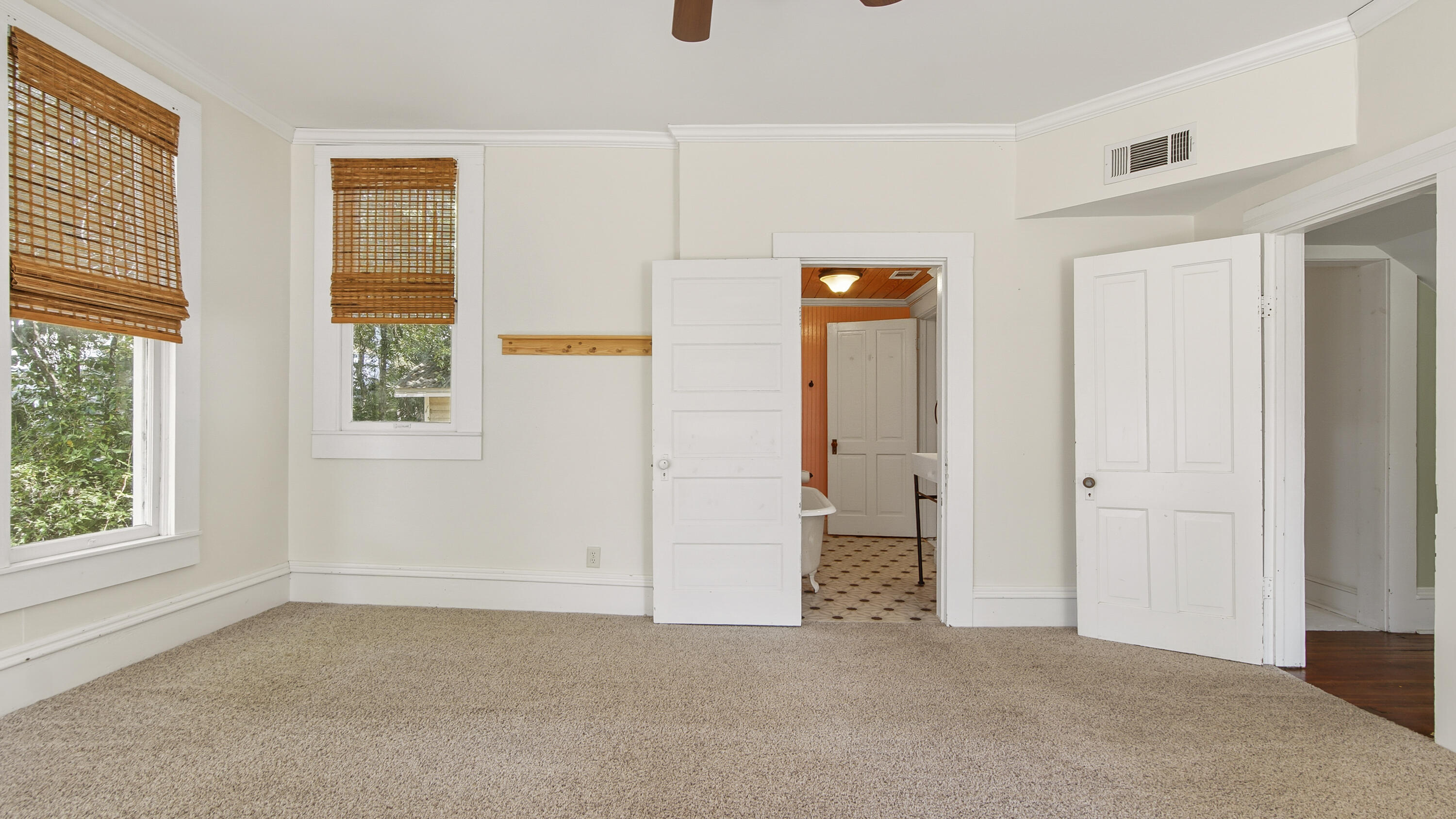 TOWN OF DEFUNIAK SPRINGS - Residential