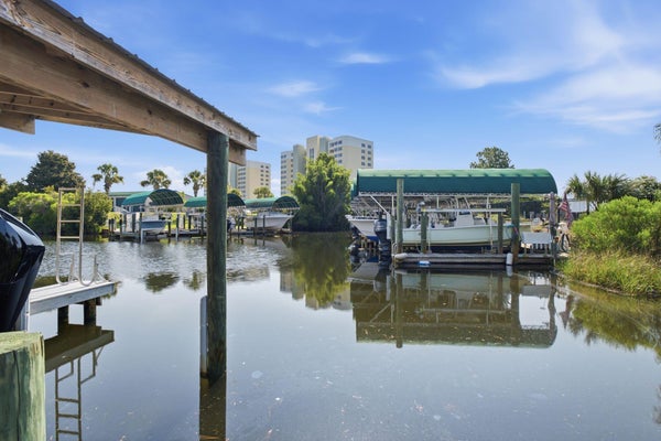 1041 LIGHTHOUSE LAGOON CT, PANAMA CITY BEACH, FL 32407 - Image 3f2625eb2d7652edffda47e60e104d7b/787083591