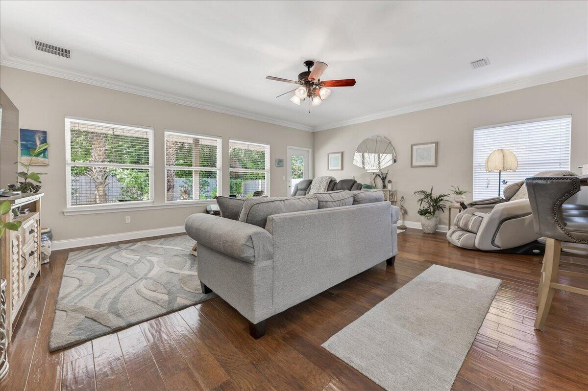 ALCONESE PLACE - Residential