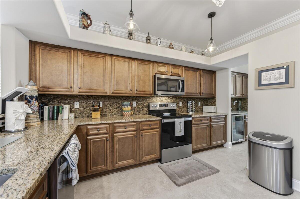 ALCONESE PLACE - Residential