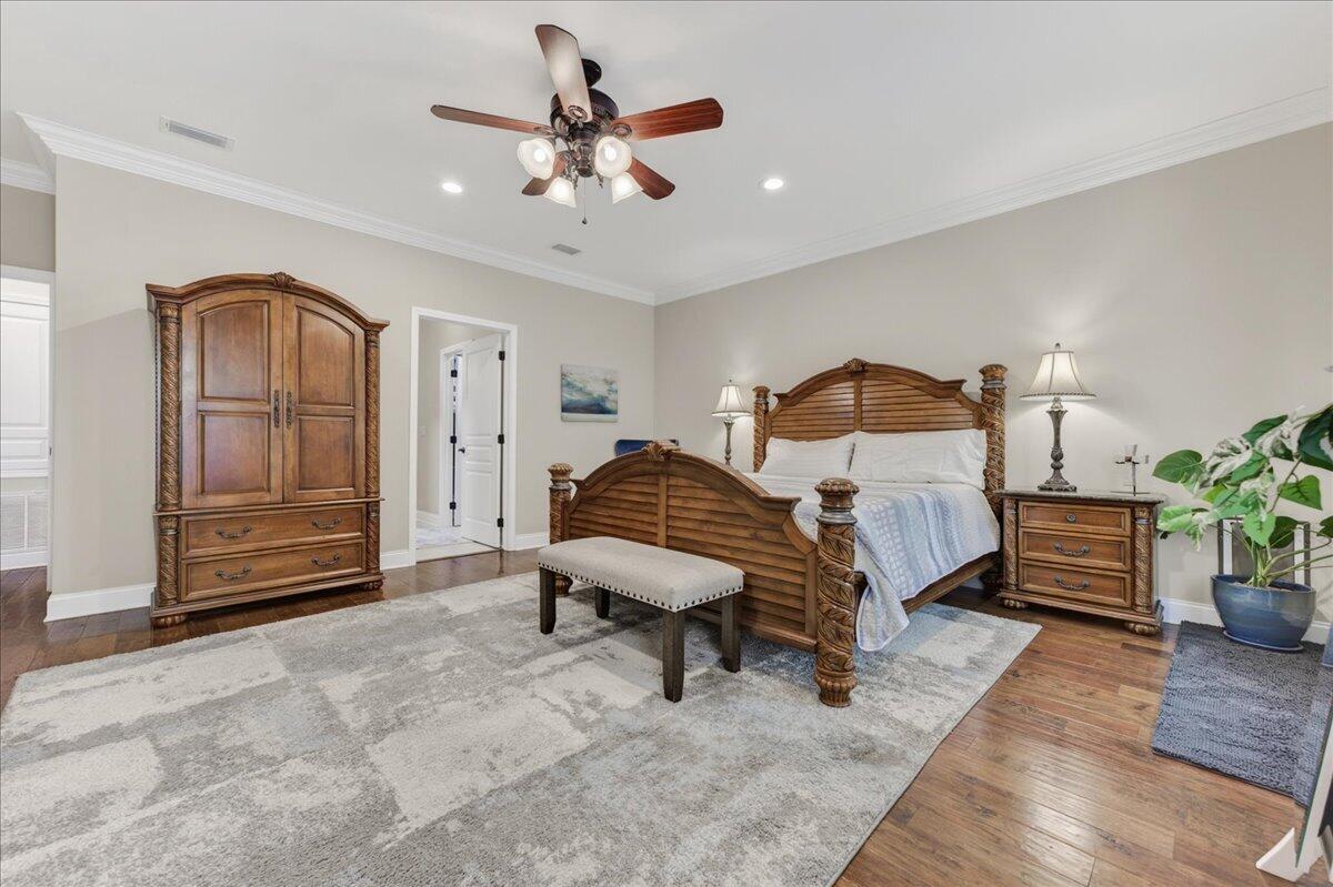 ALCONESE PLACE - Residential