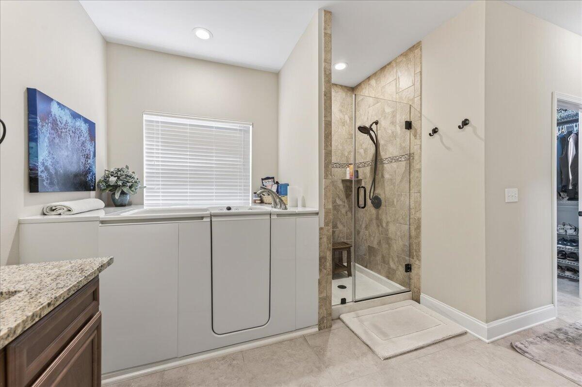 ALCONESE PLACE - Residential