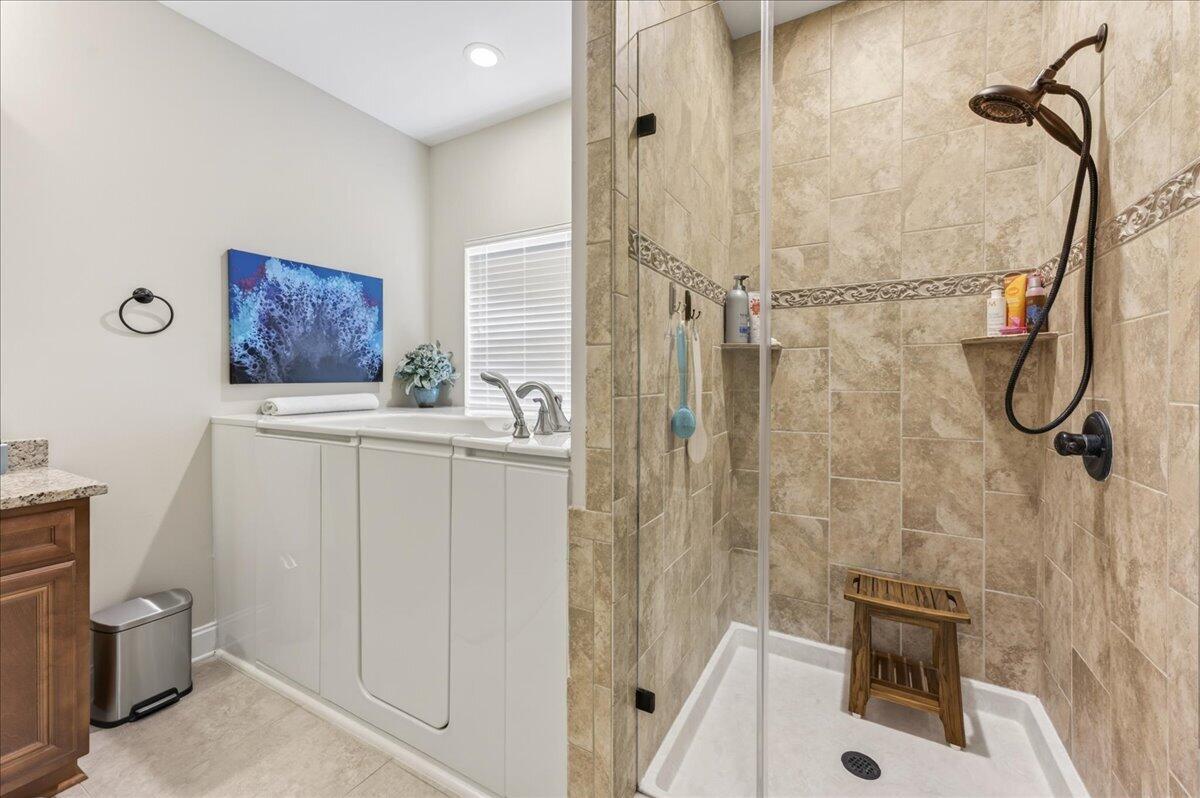 ALCONESE PLACE - Residential