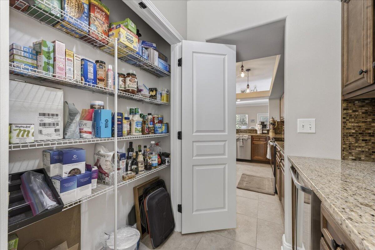 ALCONESE PLACE - Residential