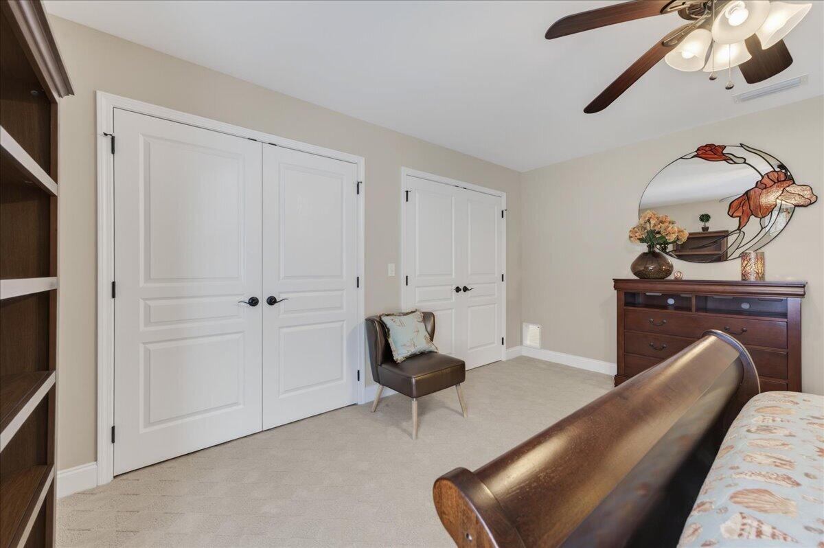 ALCONESE PLACE - Residential