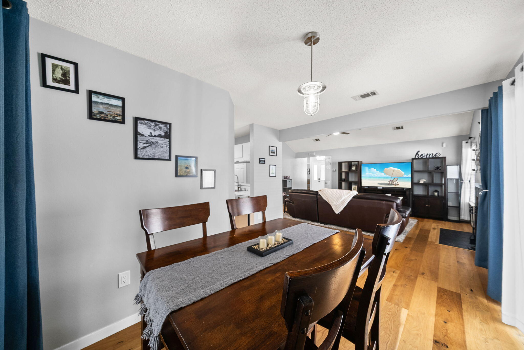 FAIRWAY LAKES PH 1 - Residential