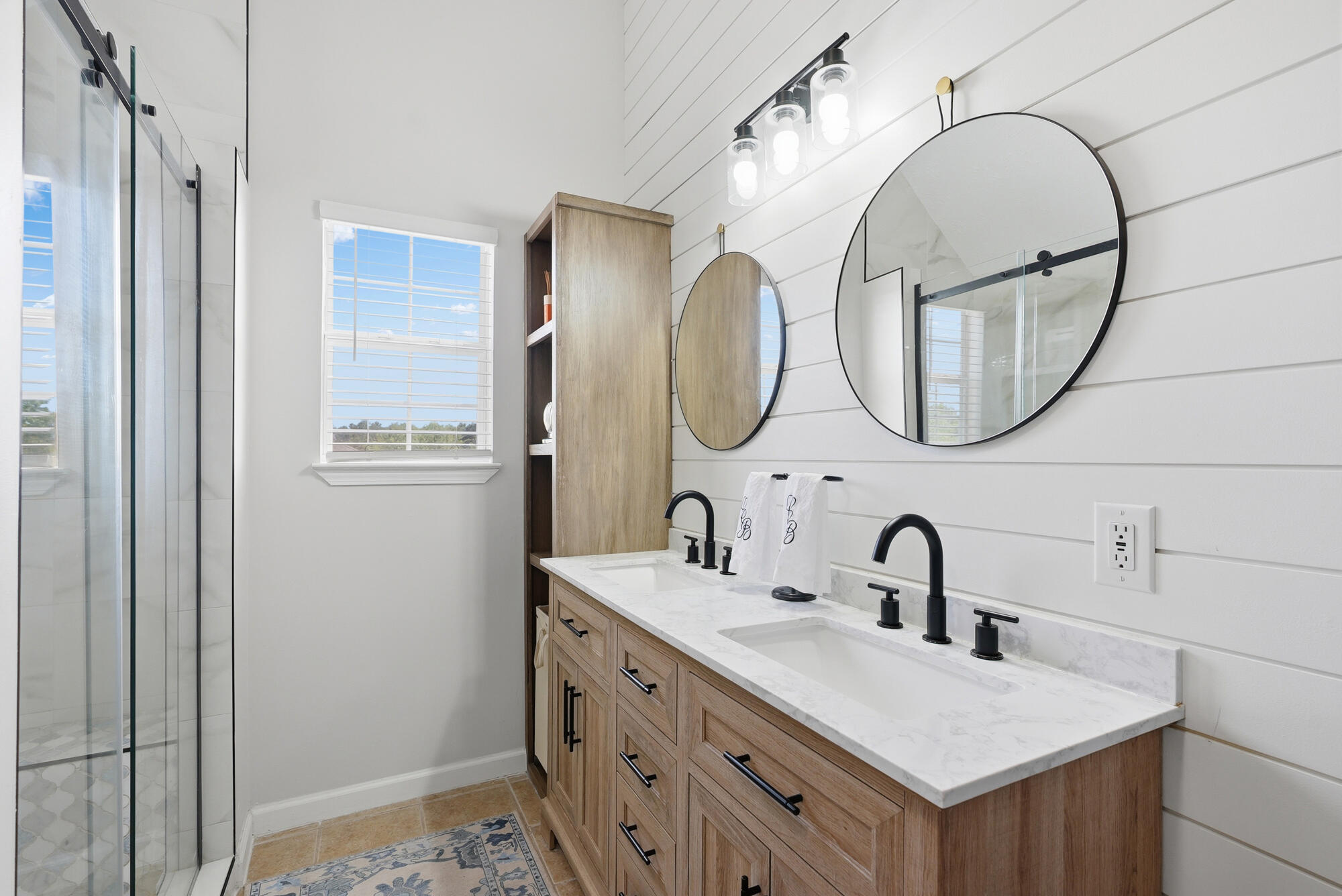 BRANDON OAKS - Residential